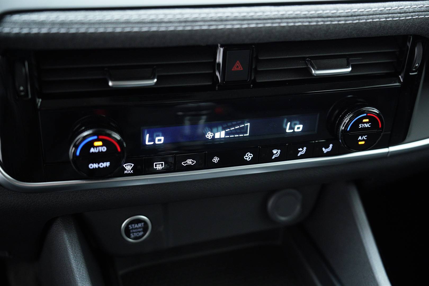 NISSAN Qashqai - Foto 17