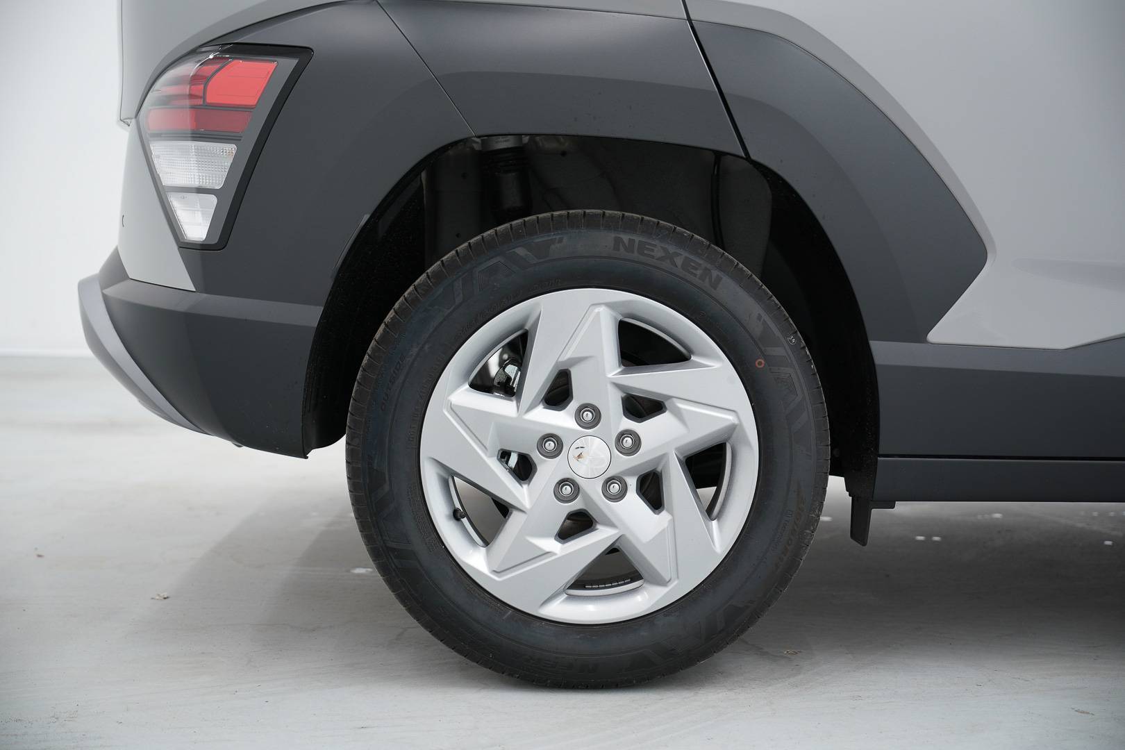 HYUNDAI Kona - Foto 7