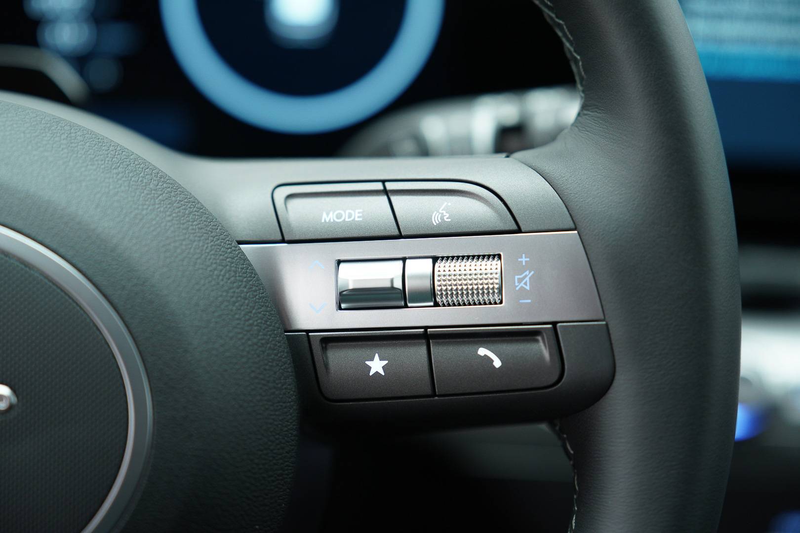 HYUNDAI Kona - Foto 13