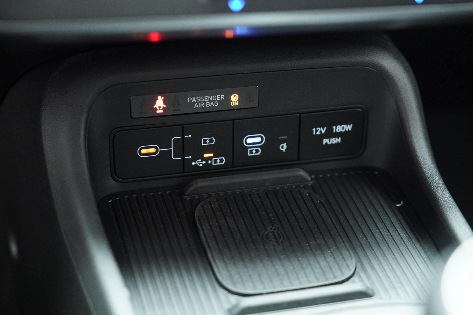 HYUNDAI Kona - Foto 18