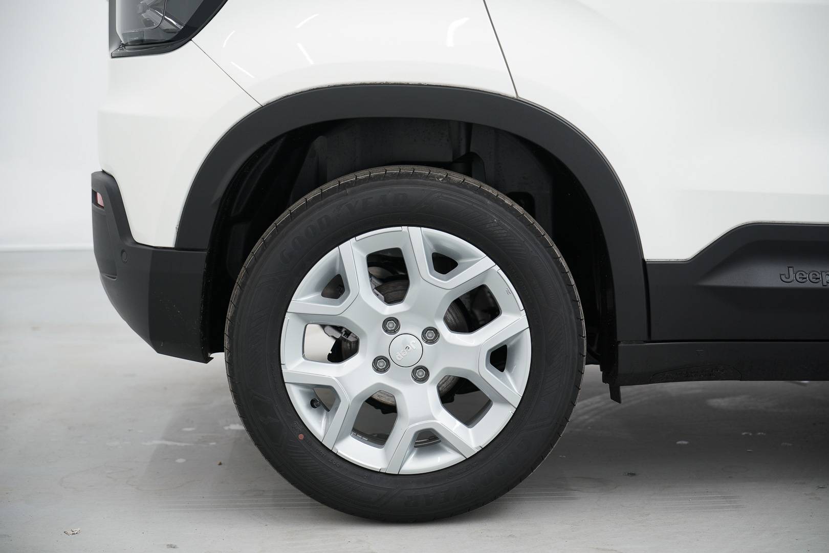 JEEP Avenger - Foto 7