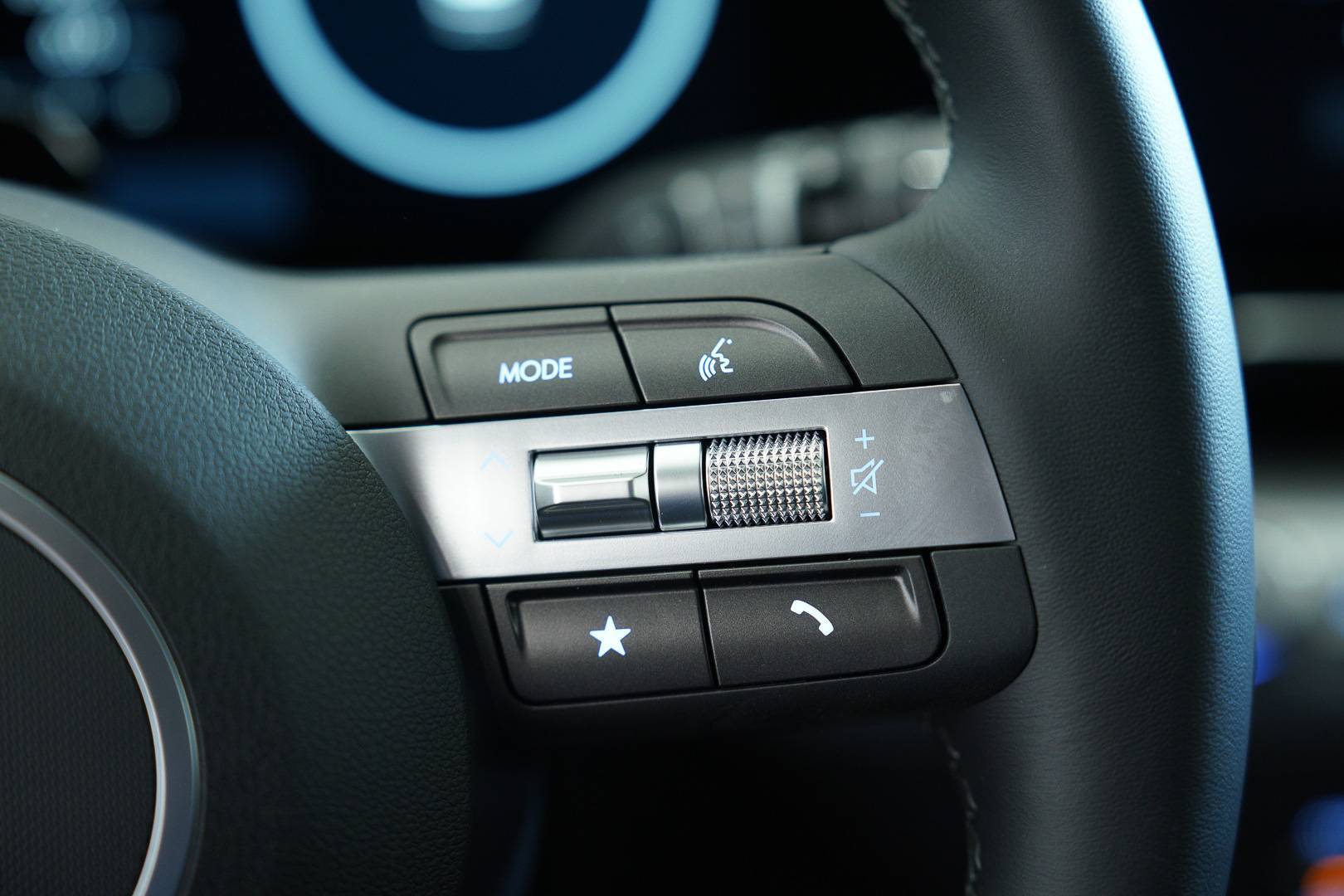 HYUNDAI Kona - Foto 13