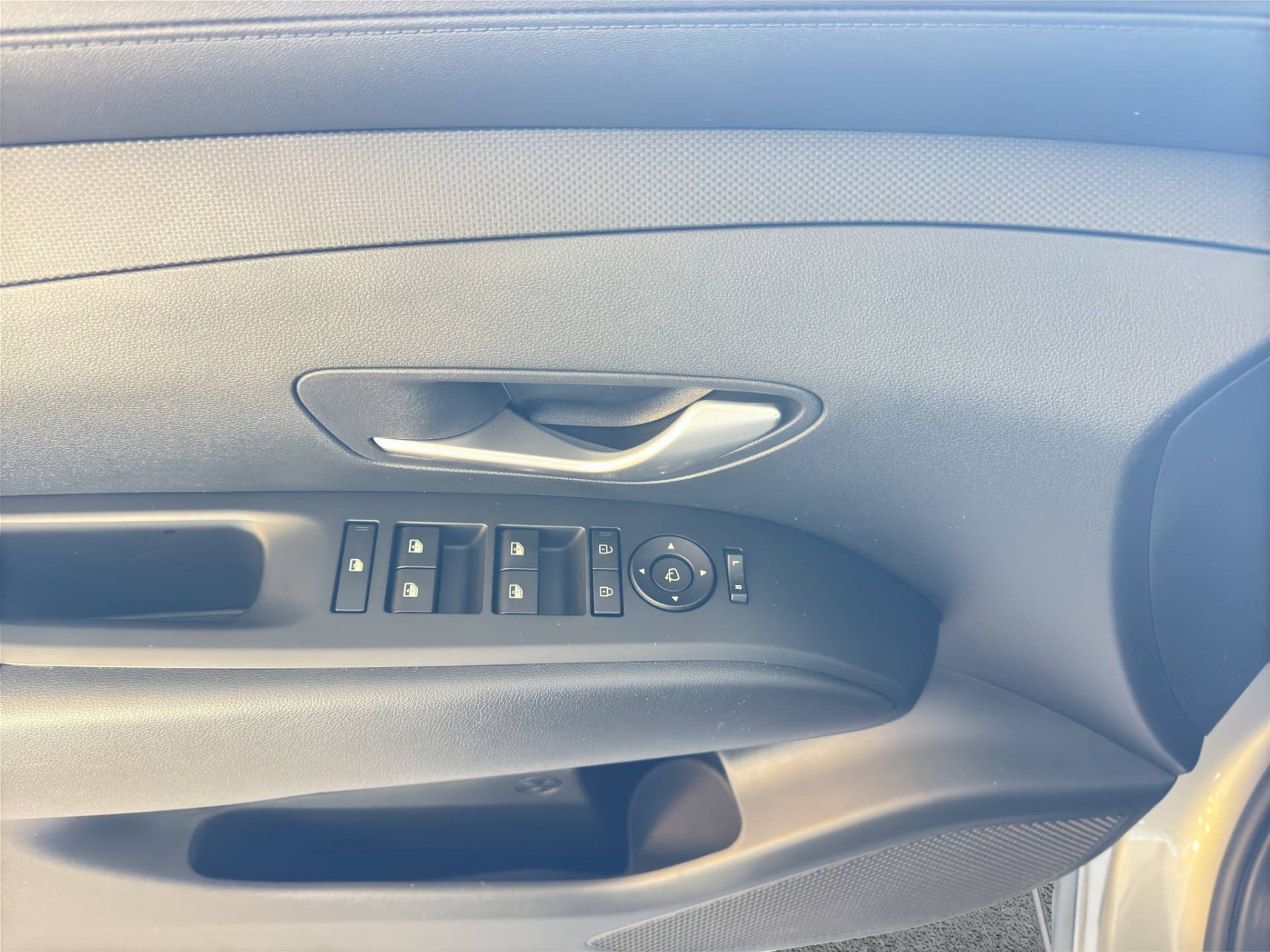 HYUNDAI Tucson - Foto 8