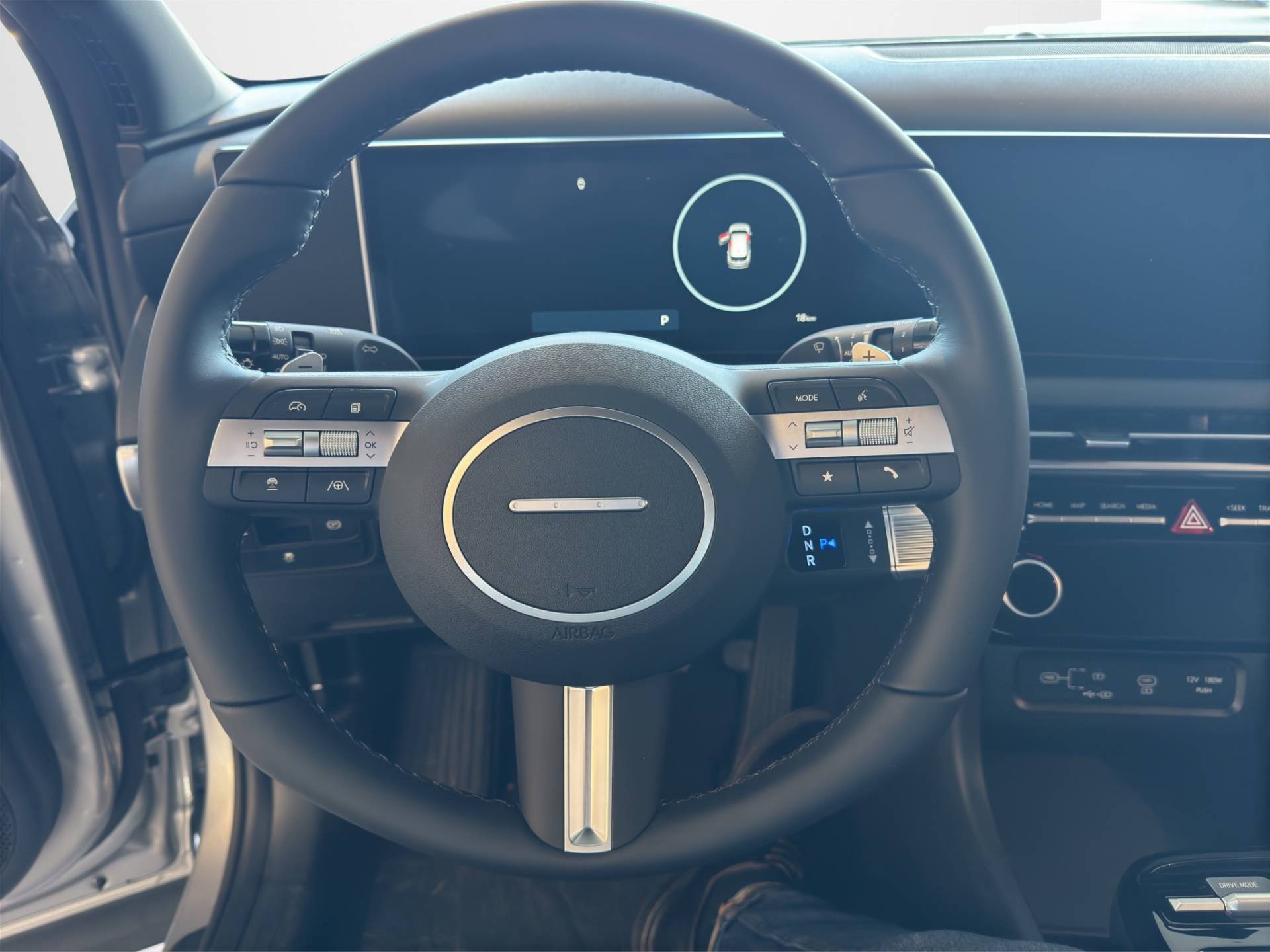 HYUNDAI Tucson - Foto 9