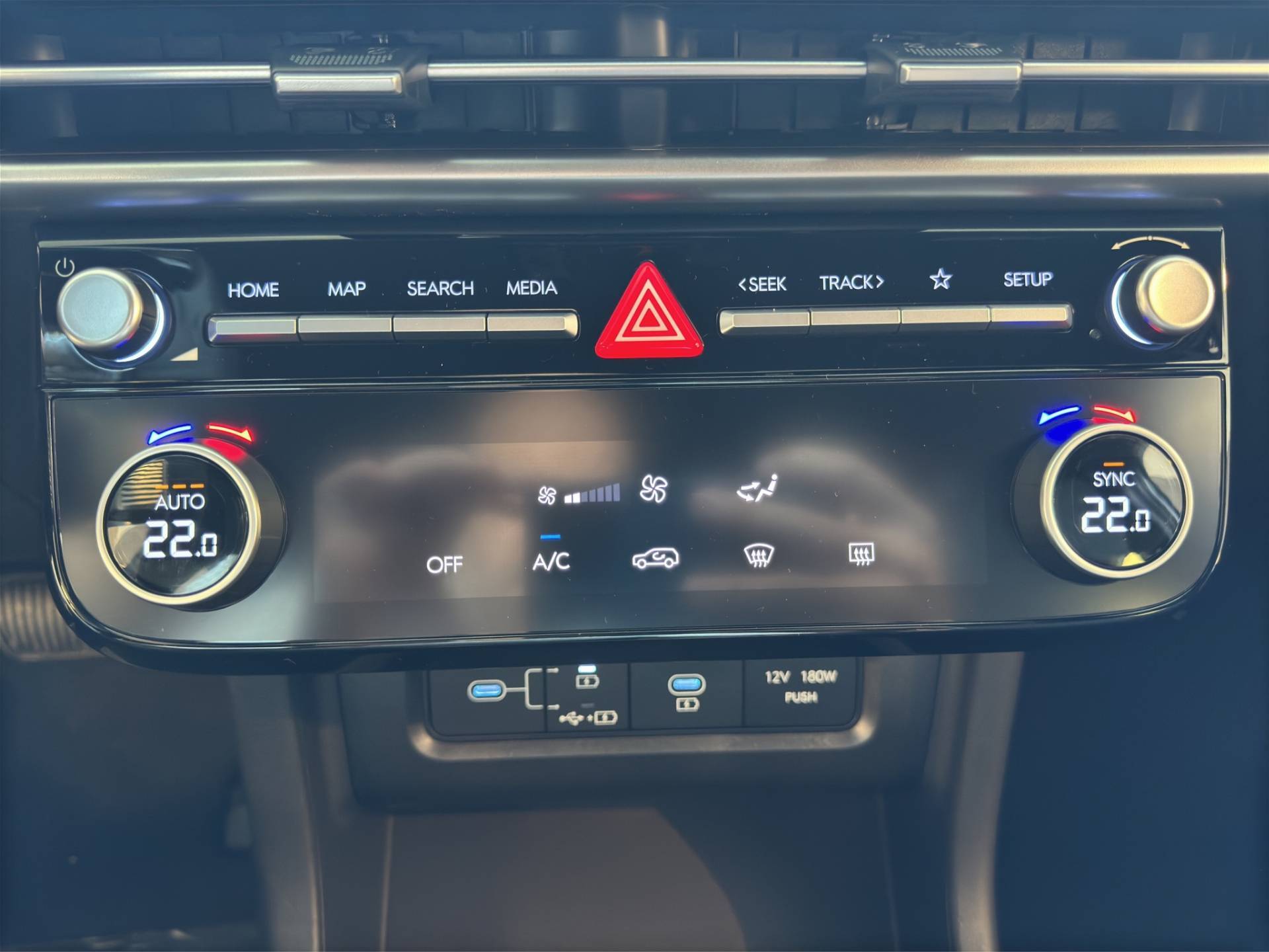 HYUNDAI Tucson - Foto 13