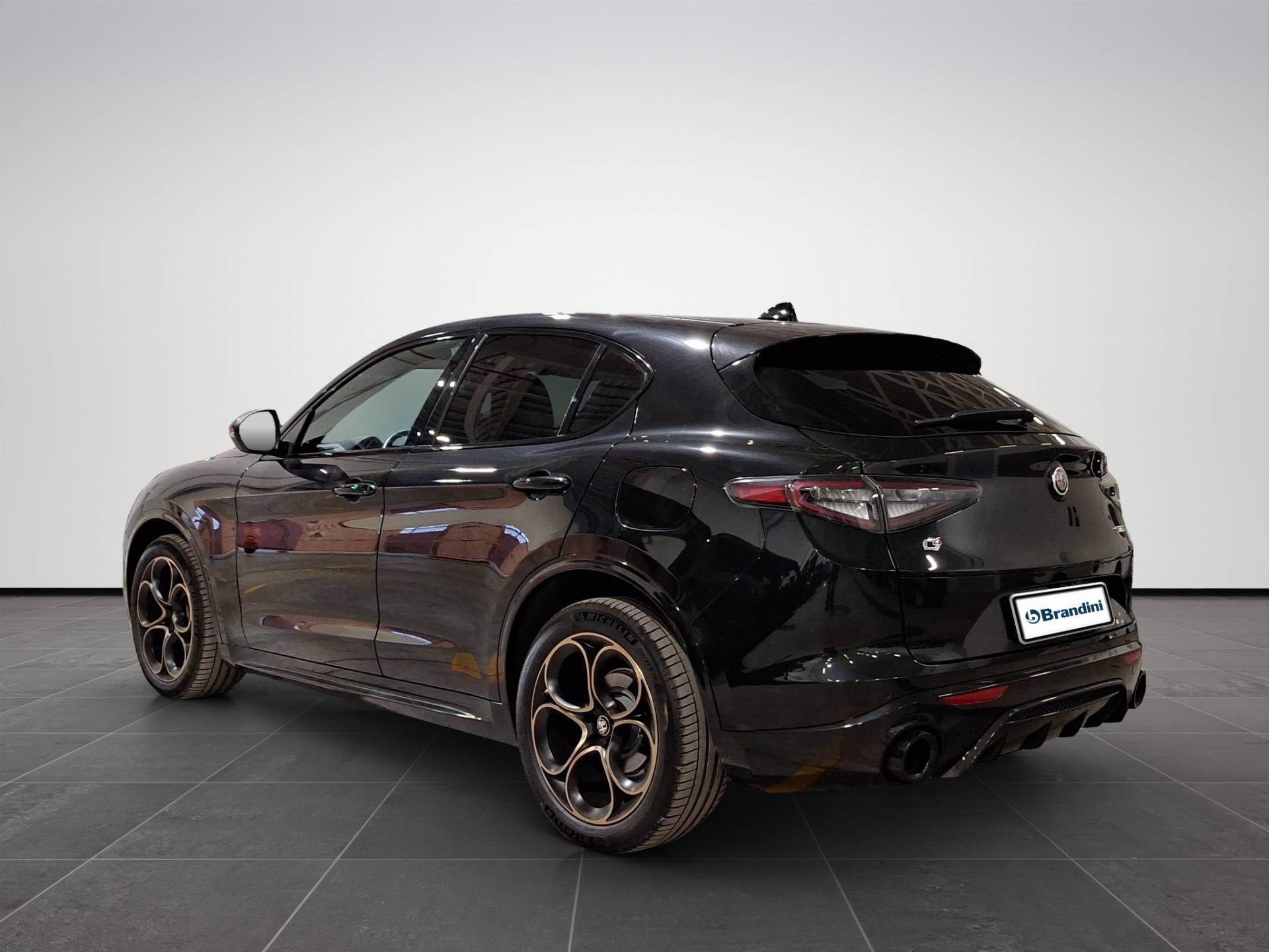 ALFA ROMEO Stelvio Stelvio 2.2 t Intensa Q4 210cv auto usata in pronta consegna - Brandini