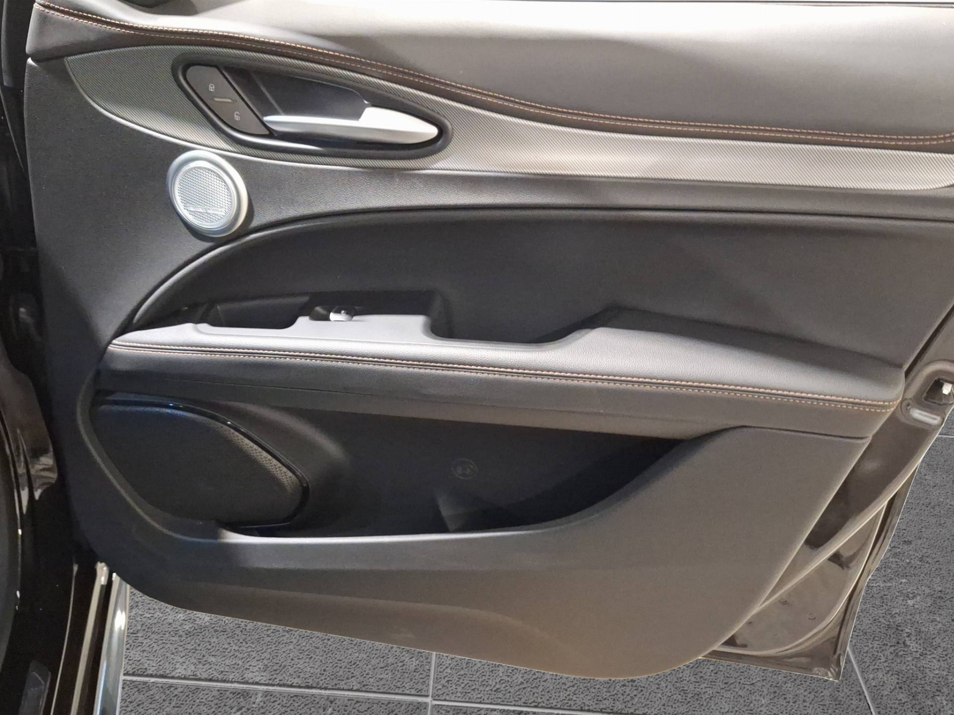 ALFA ROMEO Stelvio Stelvio 2.2 t Intensa Q4 210cv auto usata in pronta consegna - Brandini