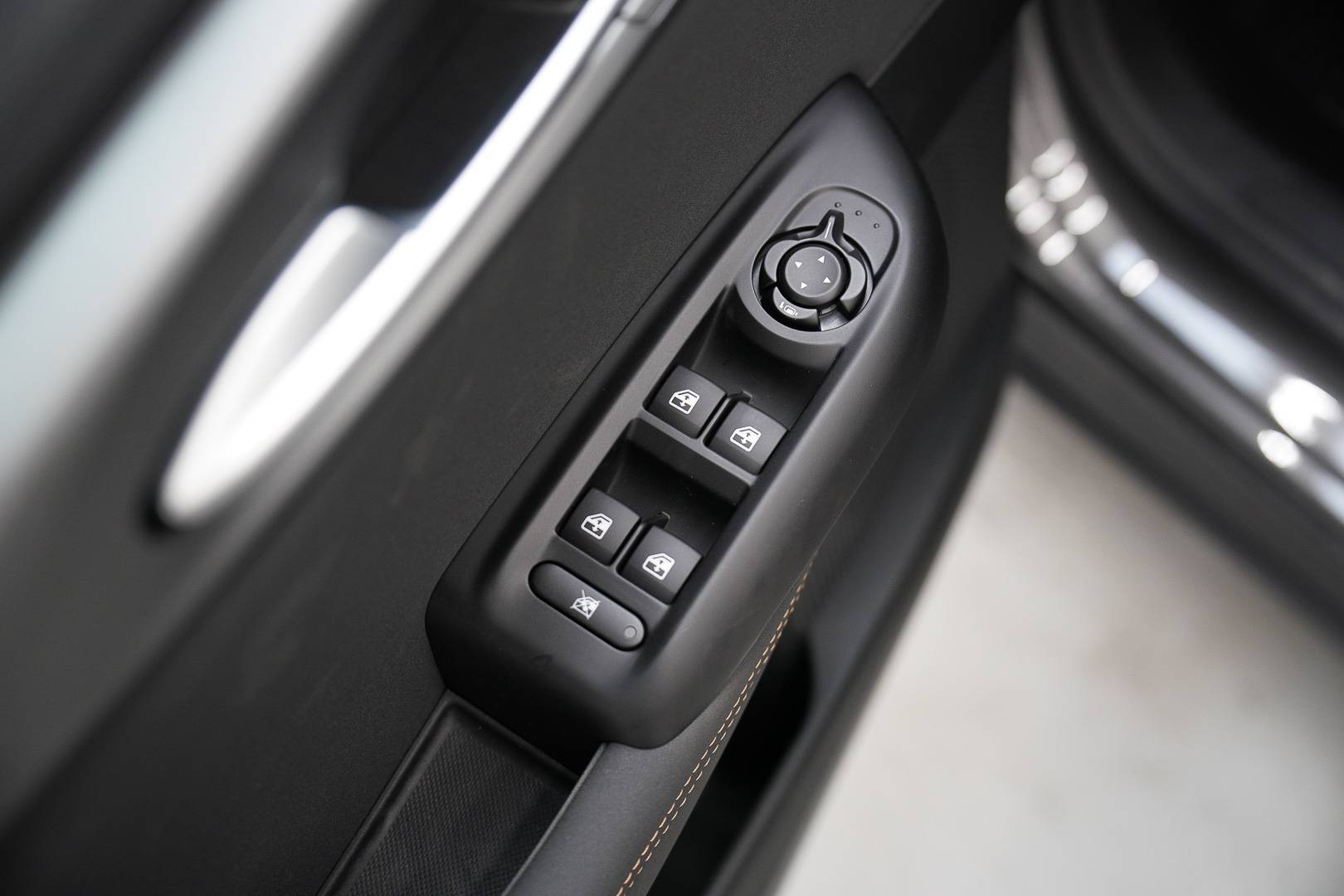 ALFA ROMEO Tonale - Foto 10