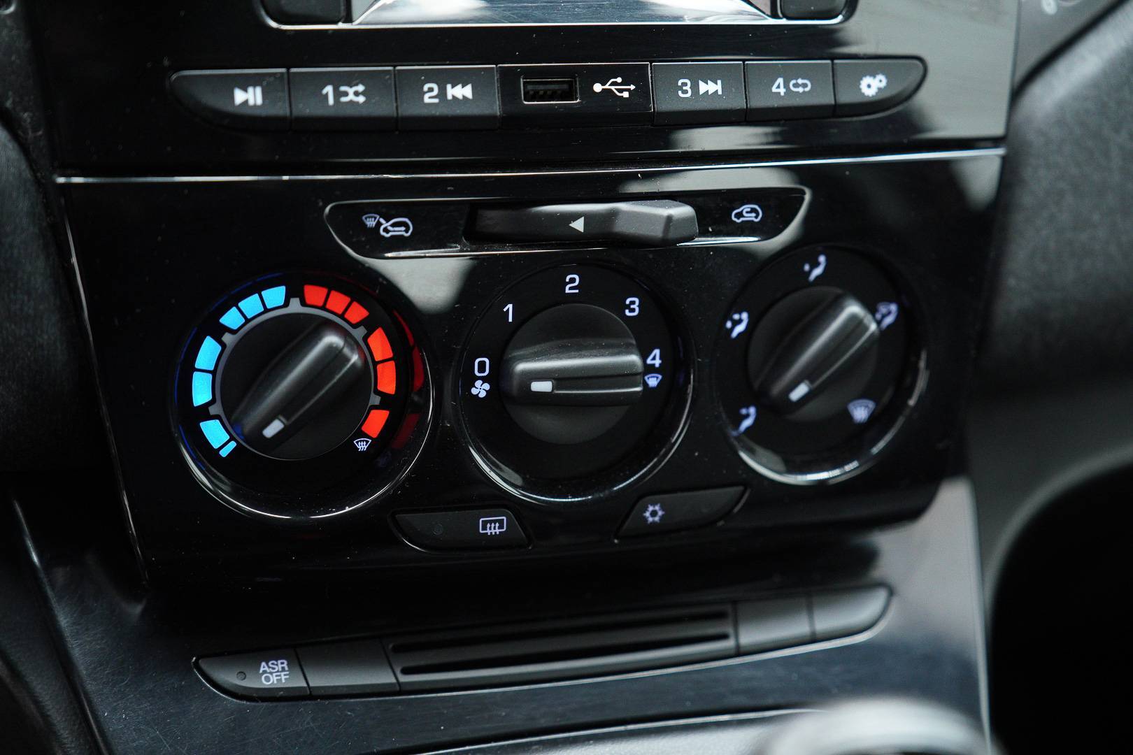 LANCIA Ypsilon - Foto 17