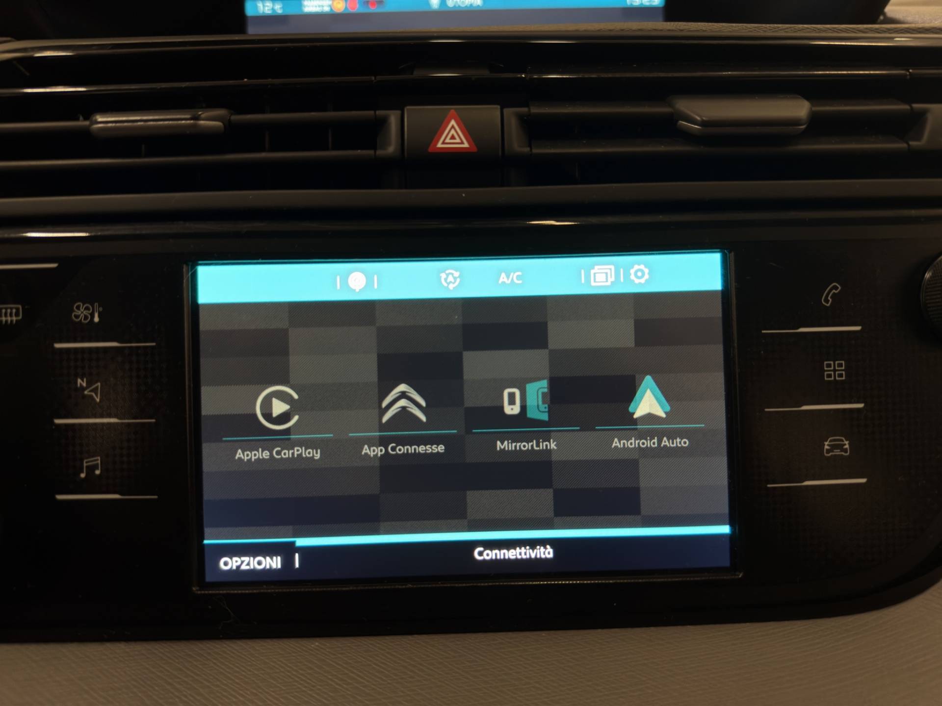 Auto Venduta - CITROEN C4 Grand Spacetourer C4 Grand Spacetourer 1.5 bluehdi Feel s&s 130cv eat8 usata in pronta consegna - Brandini