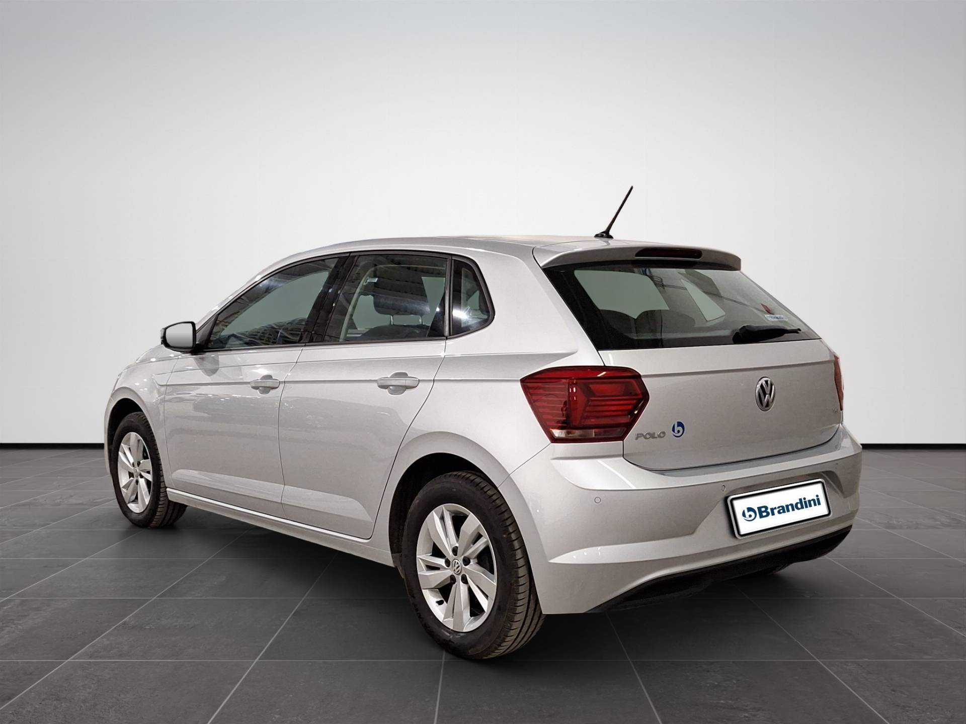 VOLKSWAGEN Polo - Foto 4