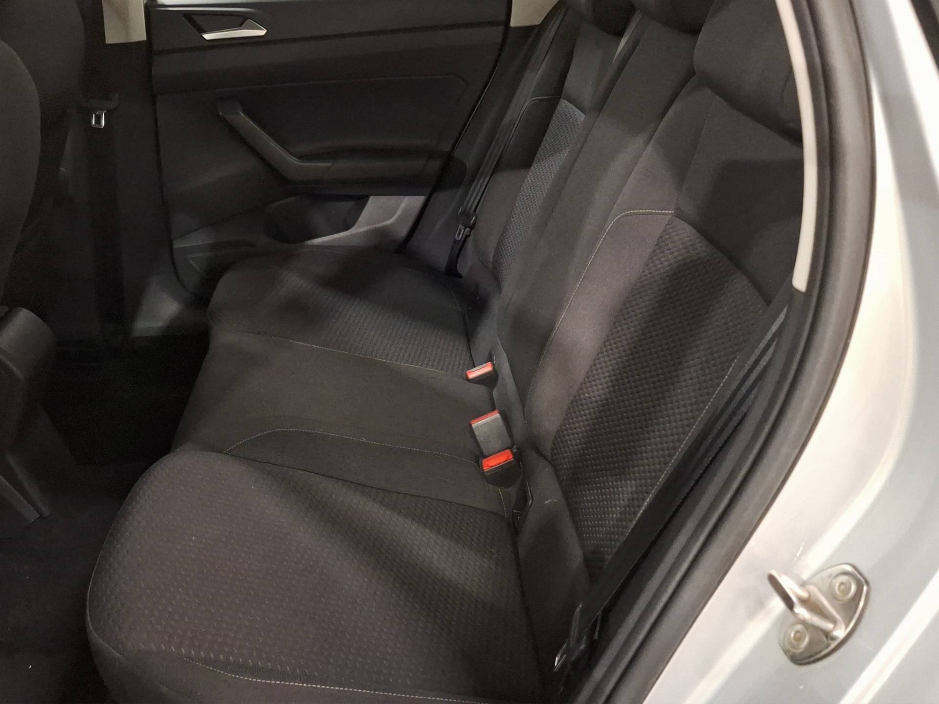 VOLKSWAGEN Polo - Foto 11