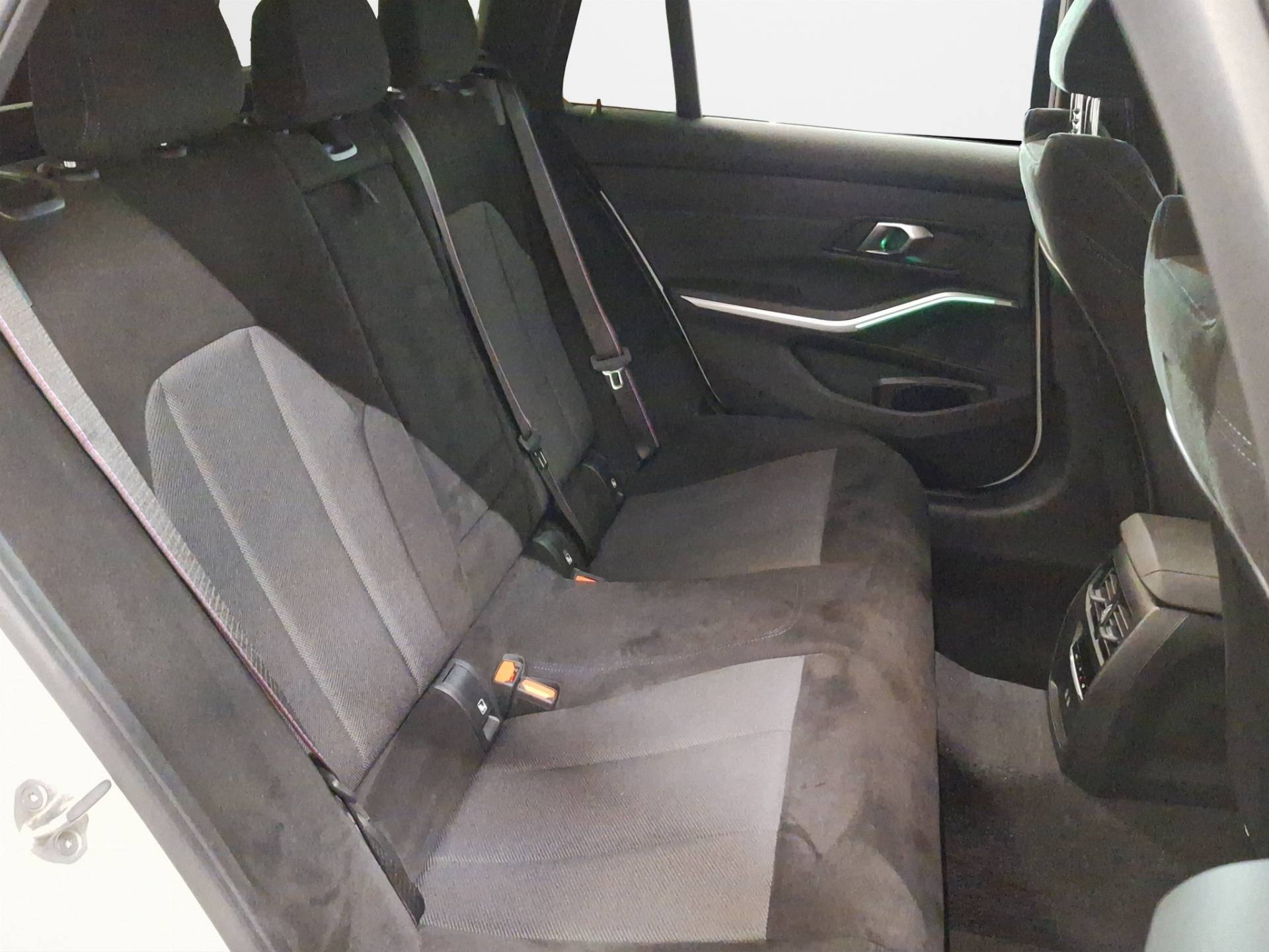 BMW Serie 3 Touring - Foto 16