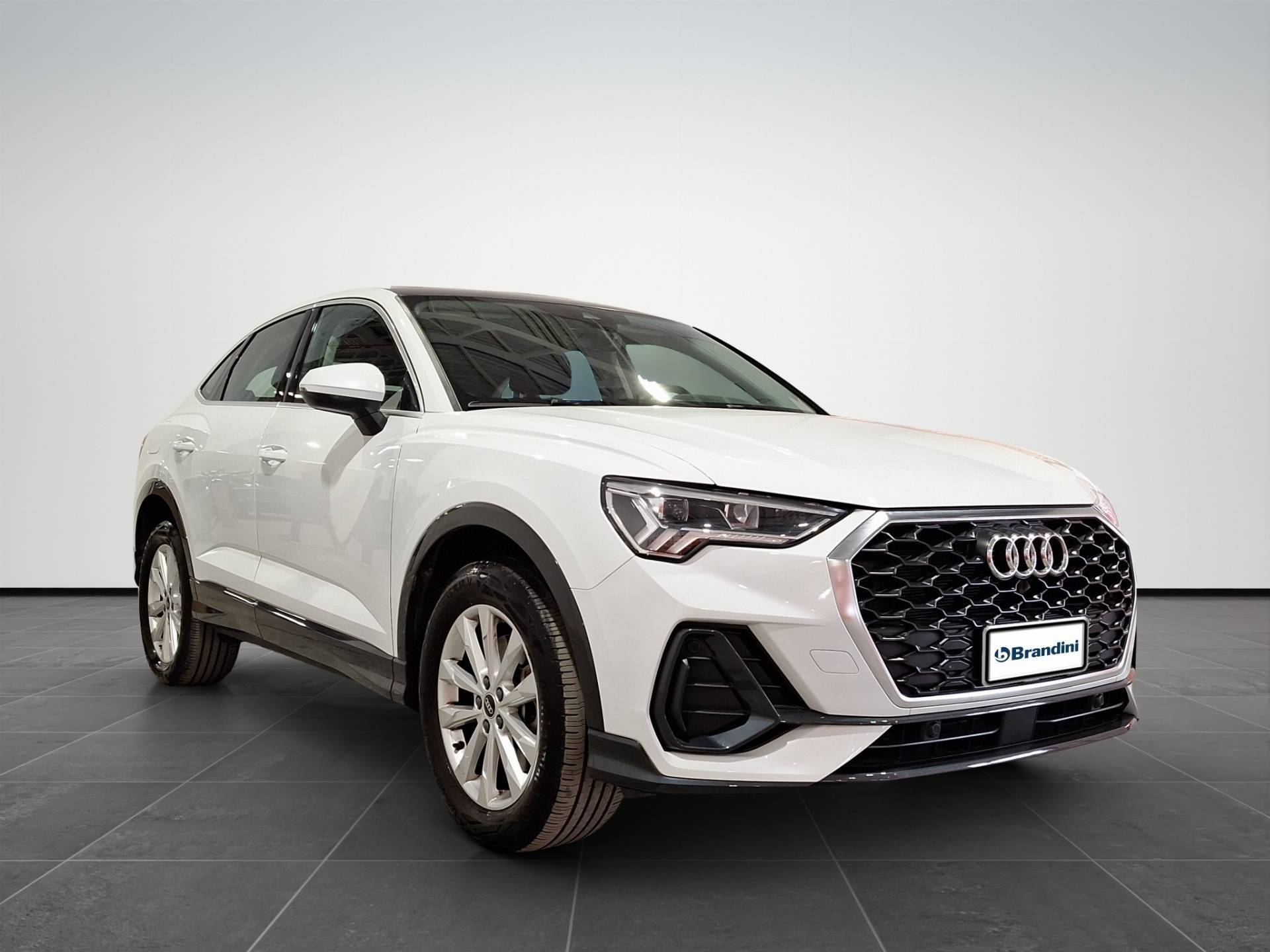AUDI Q3 - Foto 3