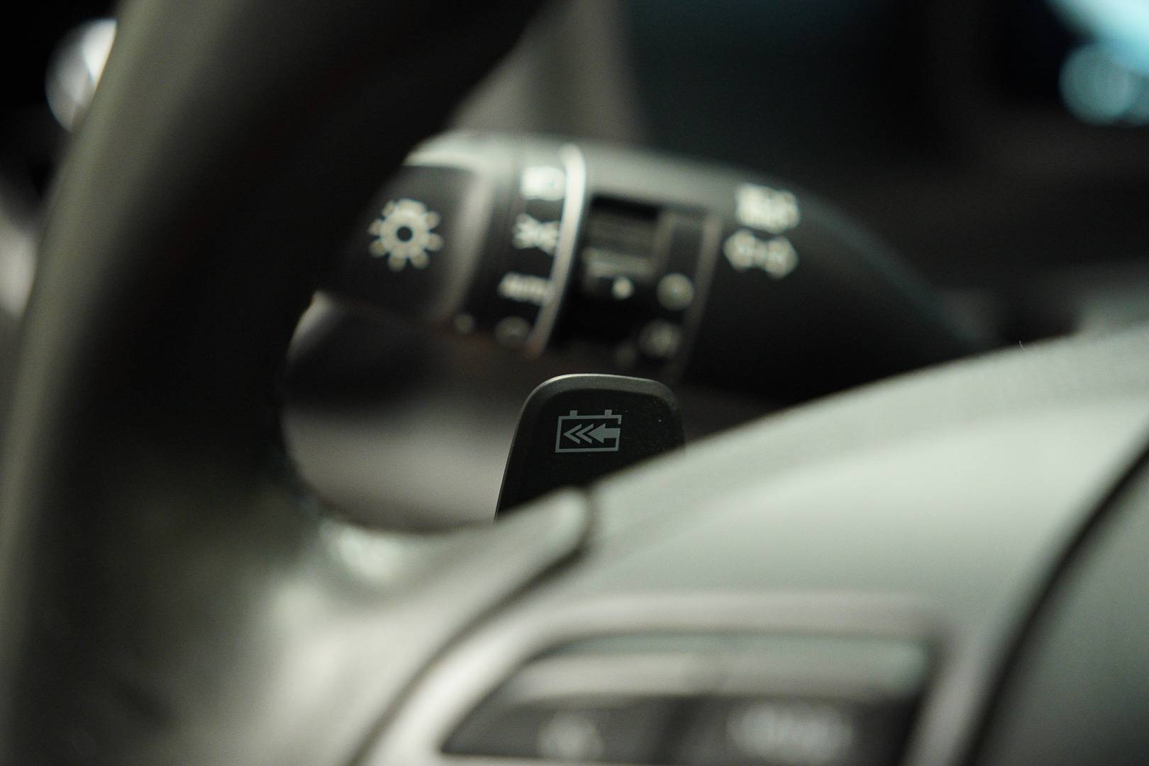 HYUNDAI Kona - Foto 12