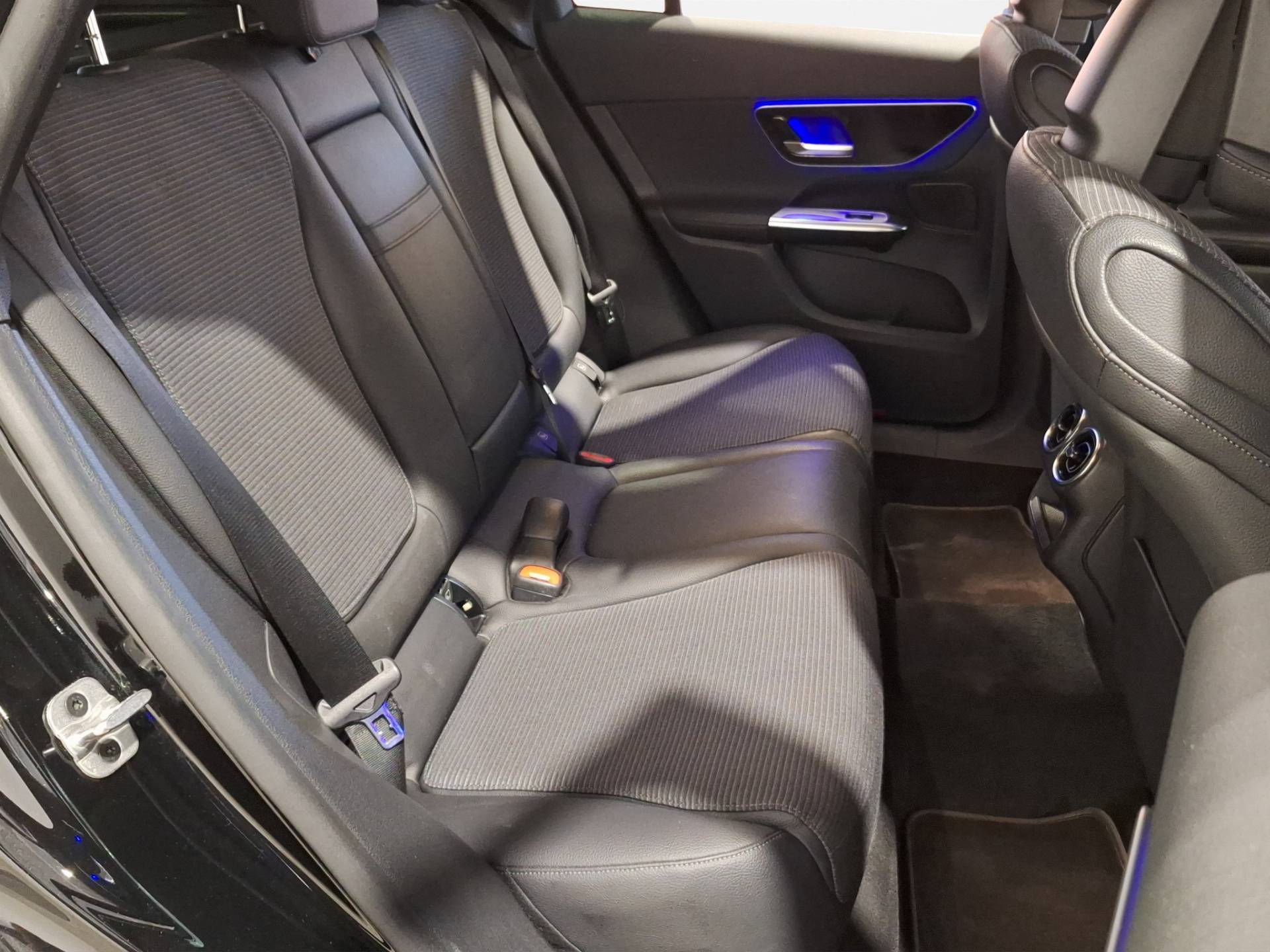 MERCEDES GLC - Foto 17