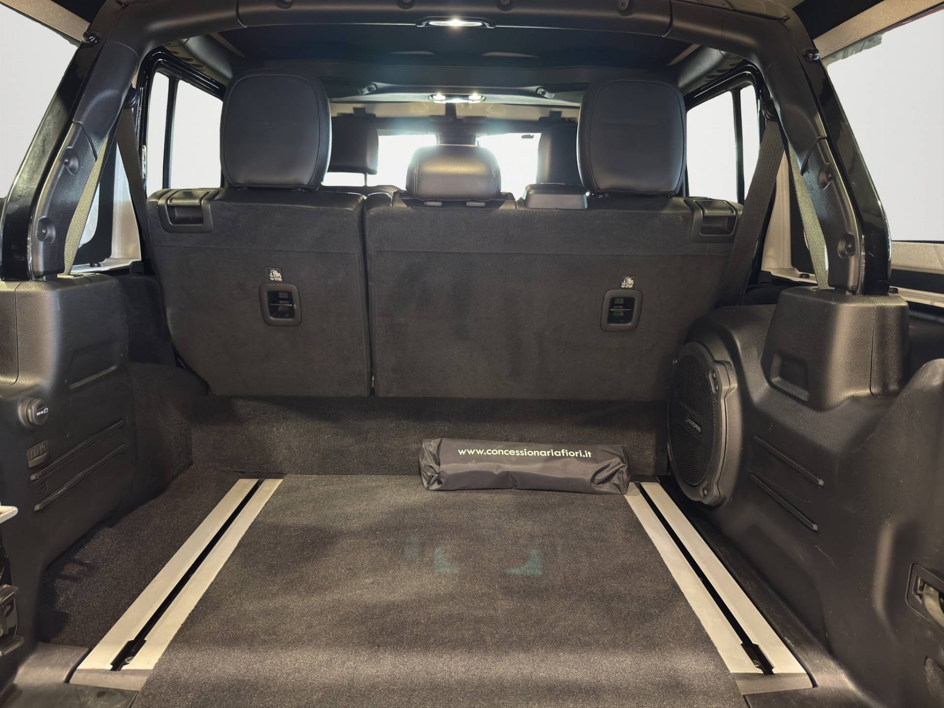 JEEP Wrangler - Foto 16