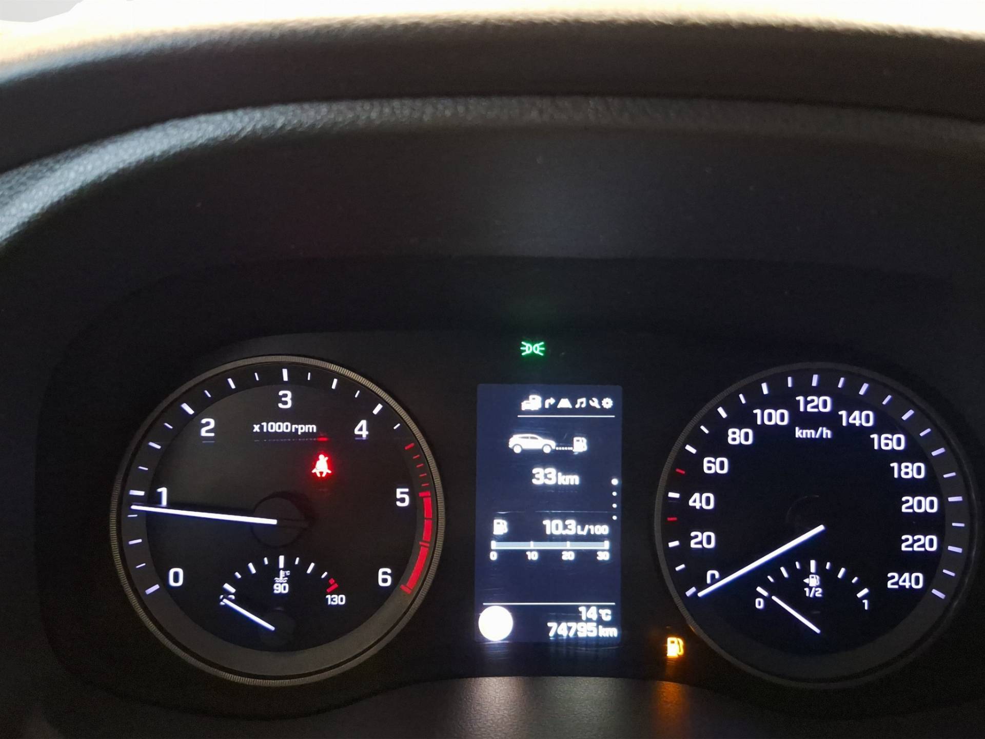 HYUNDAI Tucson - Foto 10