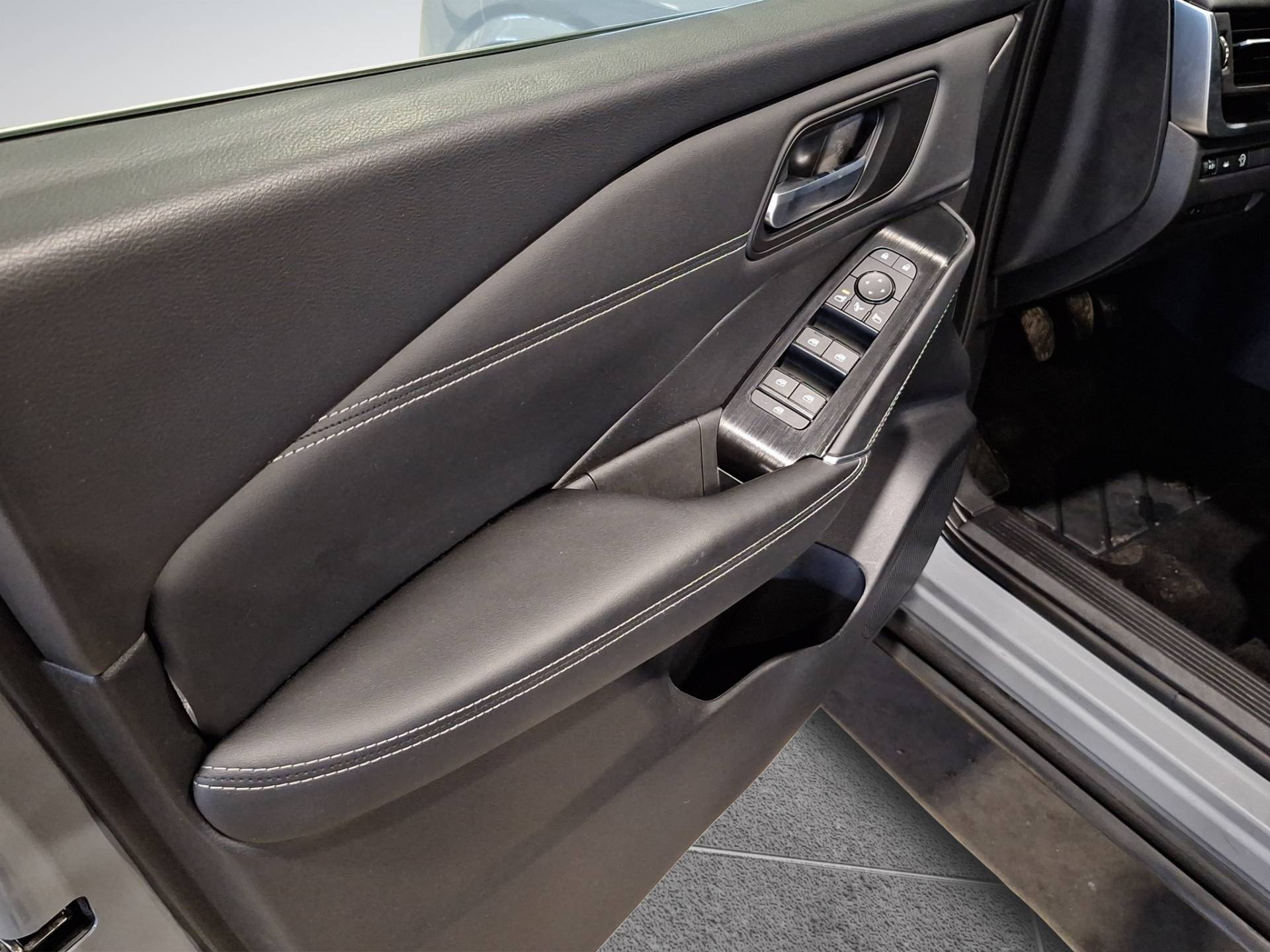 NISSAN Qashqai - Foto 8