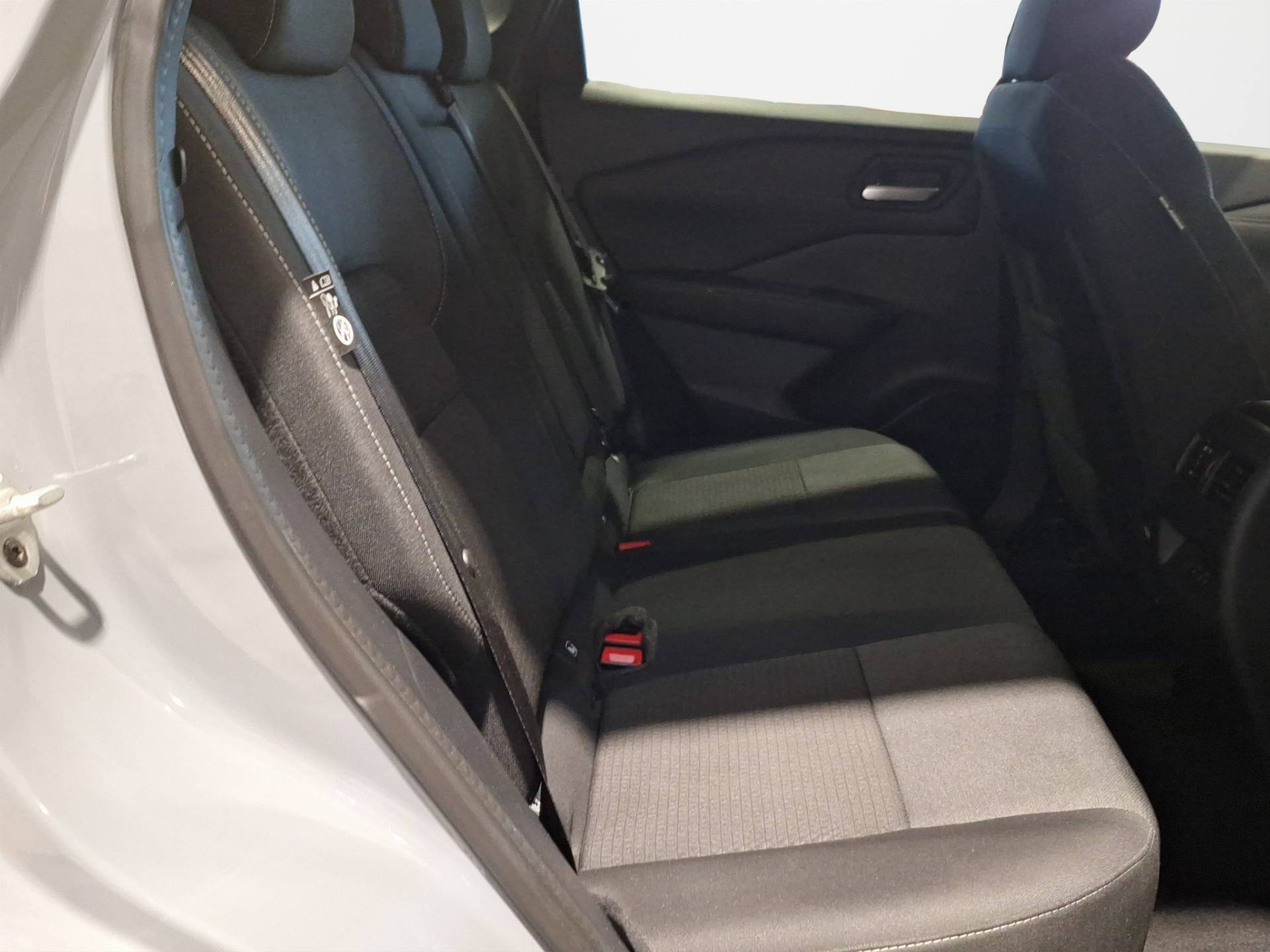 NISSAN Qashqai - Foto 17