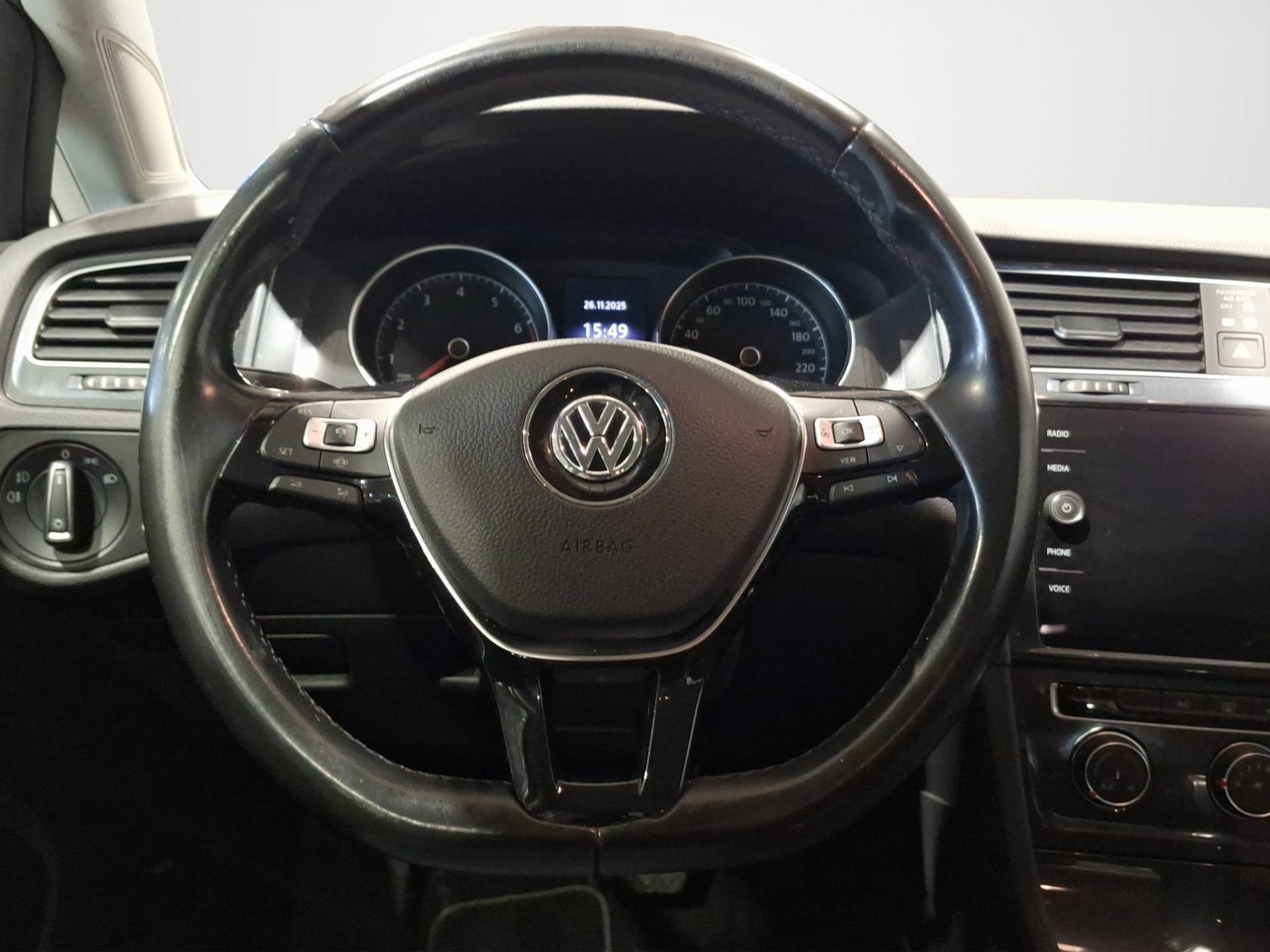 VOLKSWAGEN Golf - Foto 9