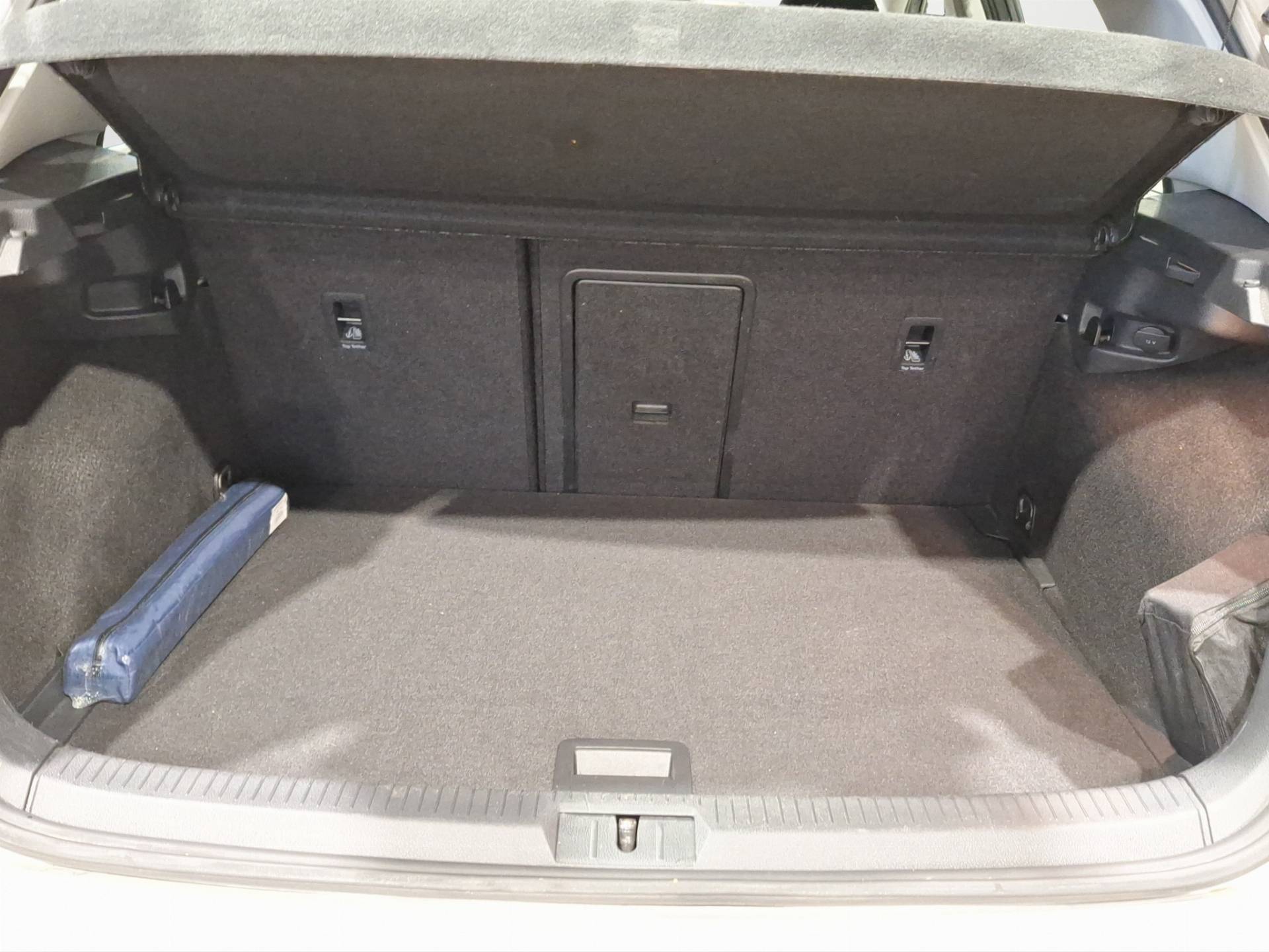 VOLKSWAGEN Golf - Foto 18