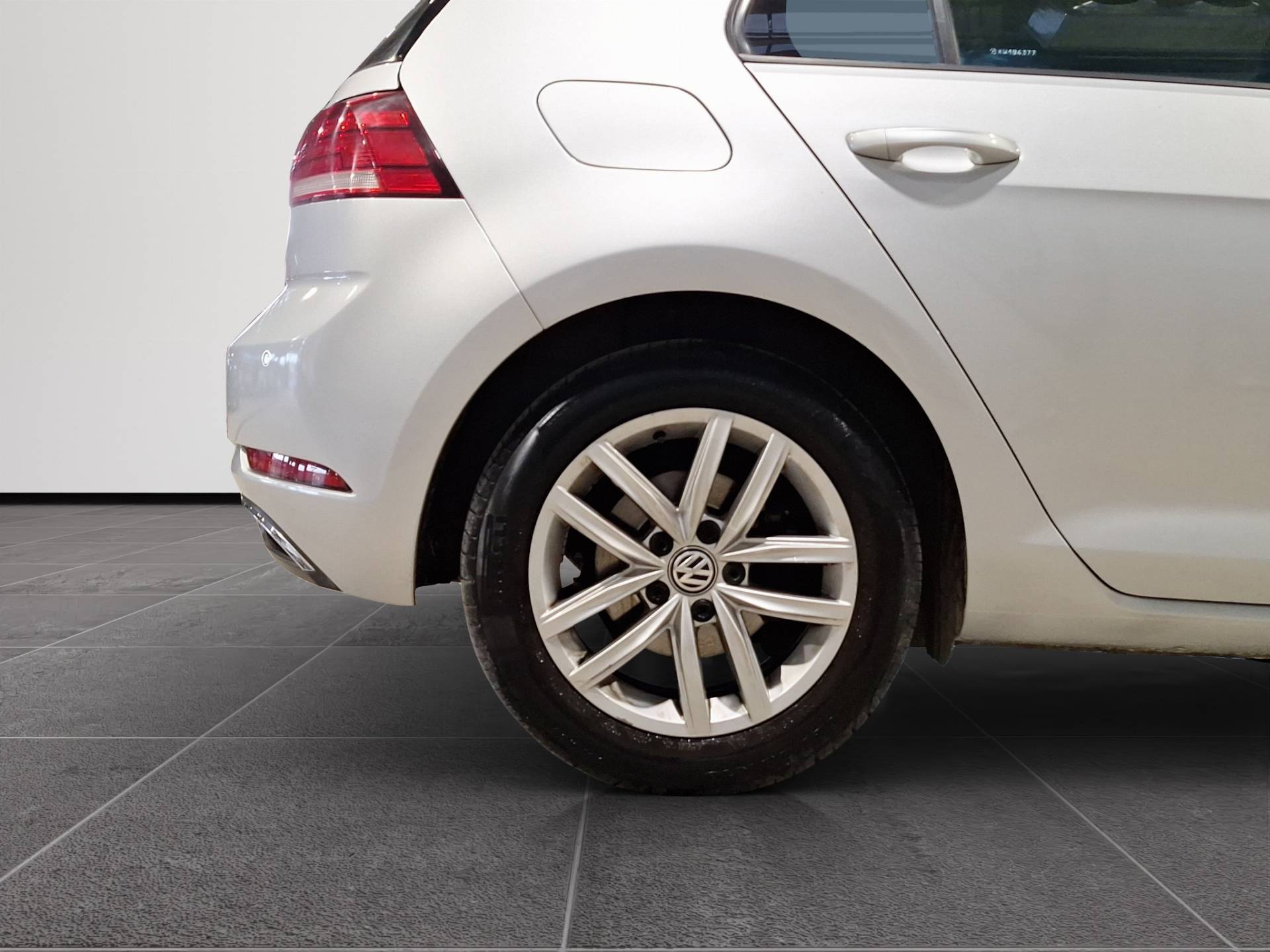 VOLKSWAGEN Golf - Foto 21