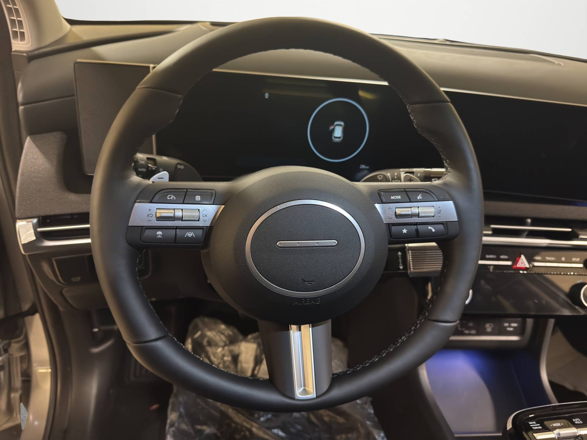 HYUNDAI Tucson - Foto 9