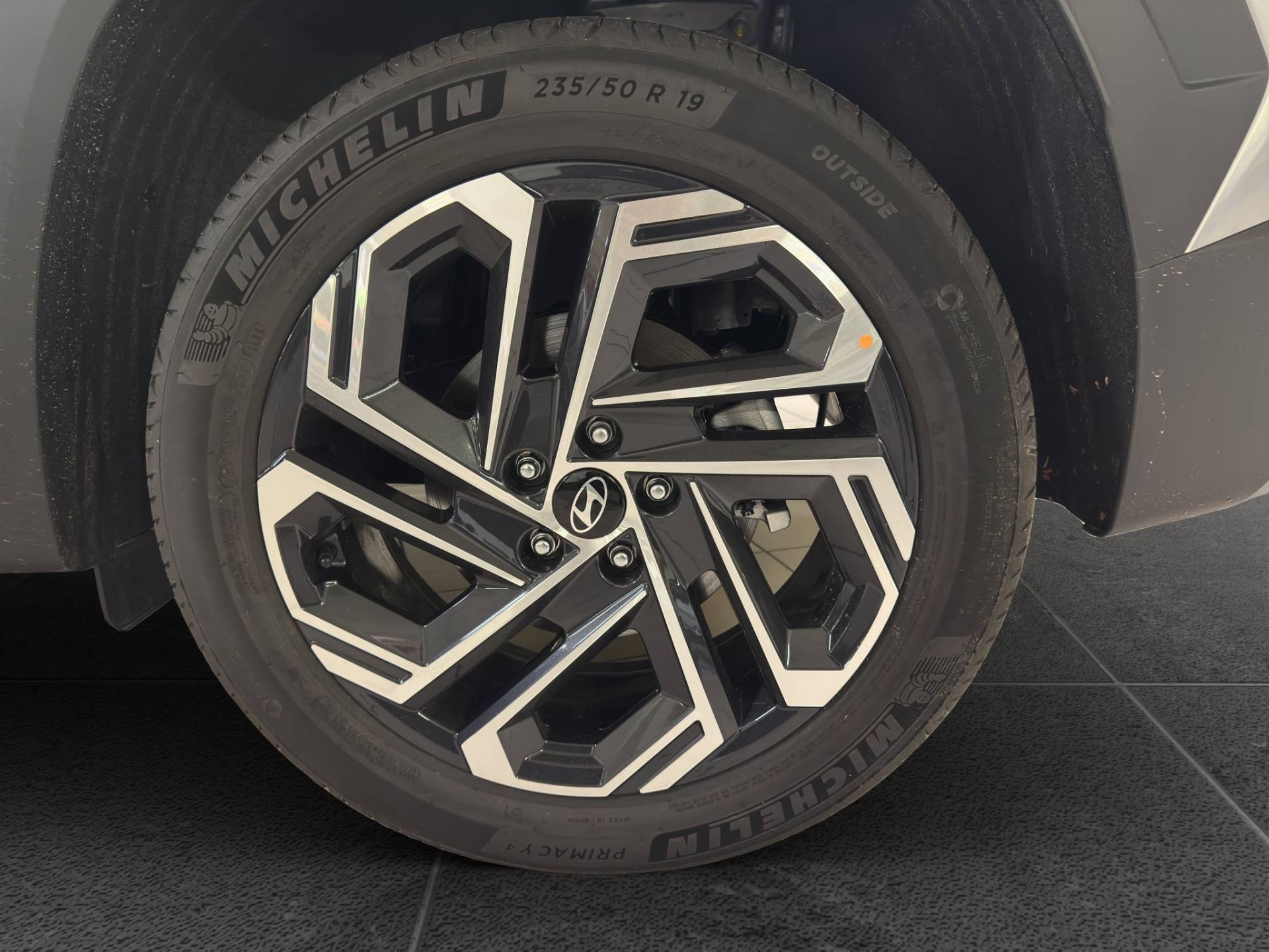 HYUNDAI Tucson - Foto 21