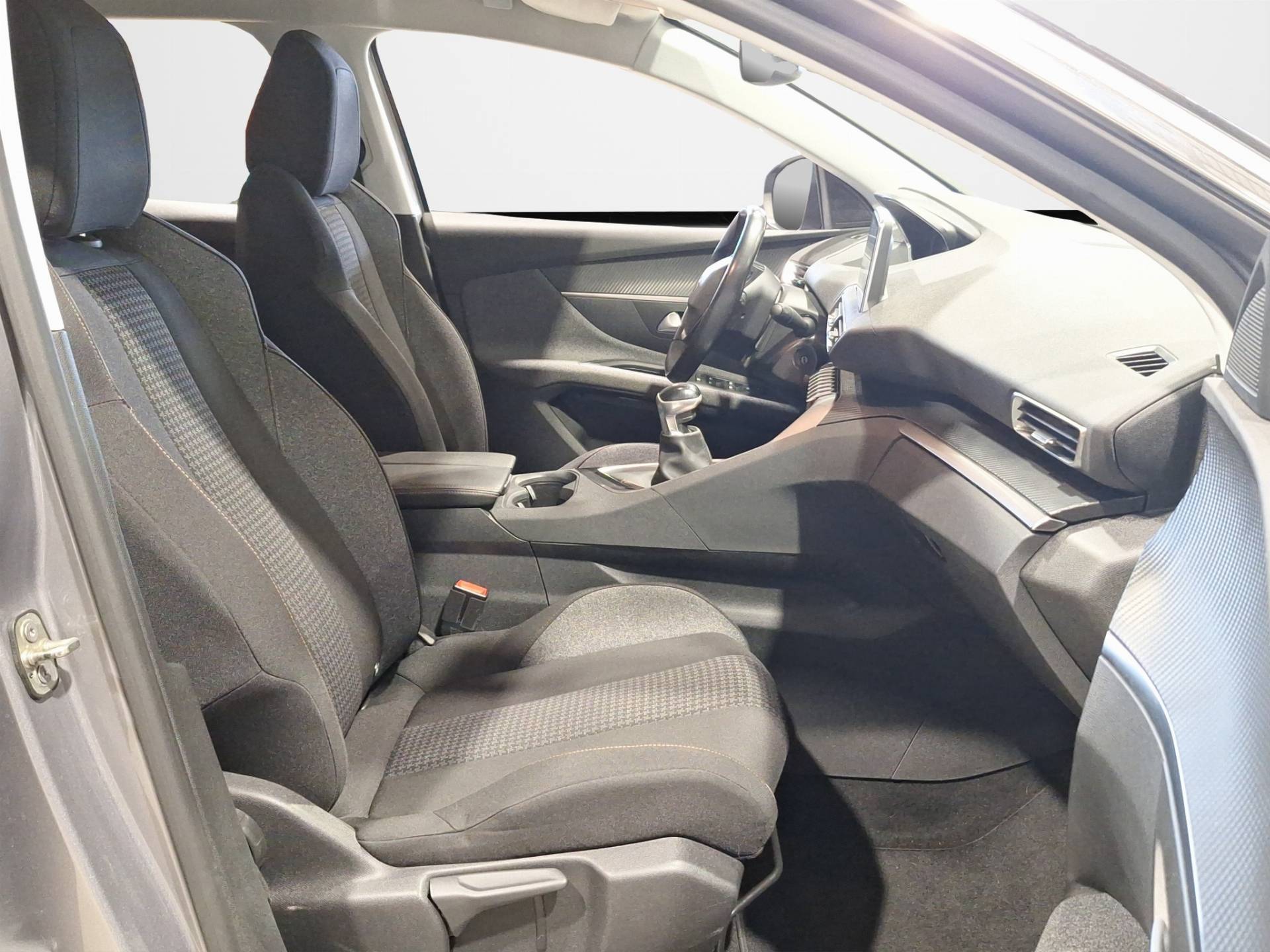 PEUGEOT 3008 - Foto 15