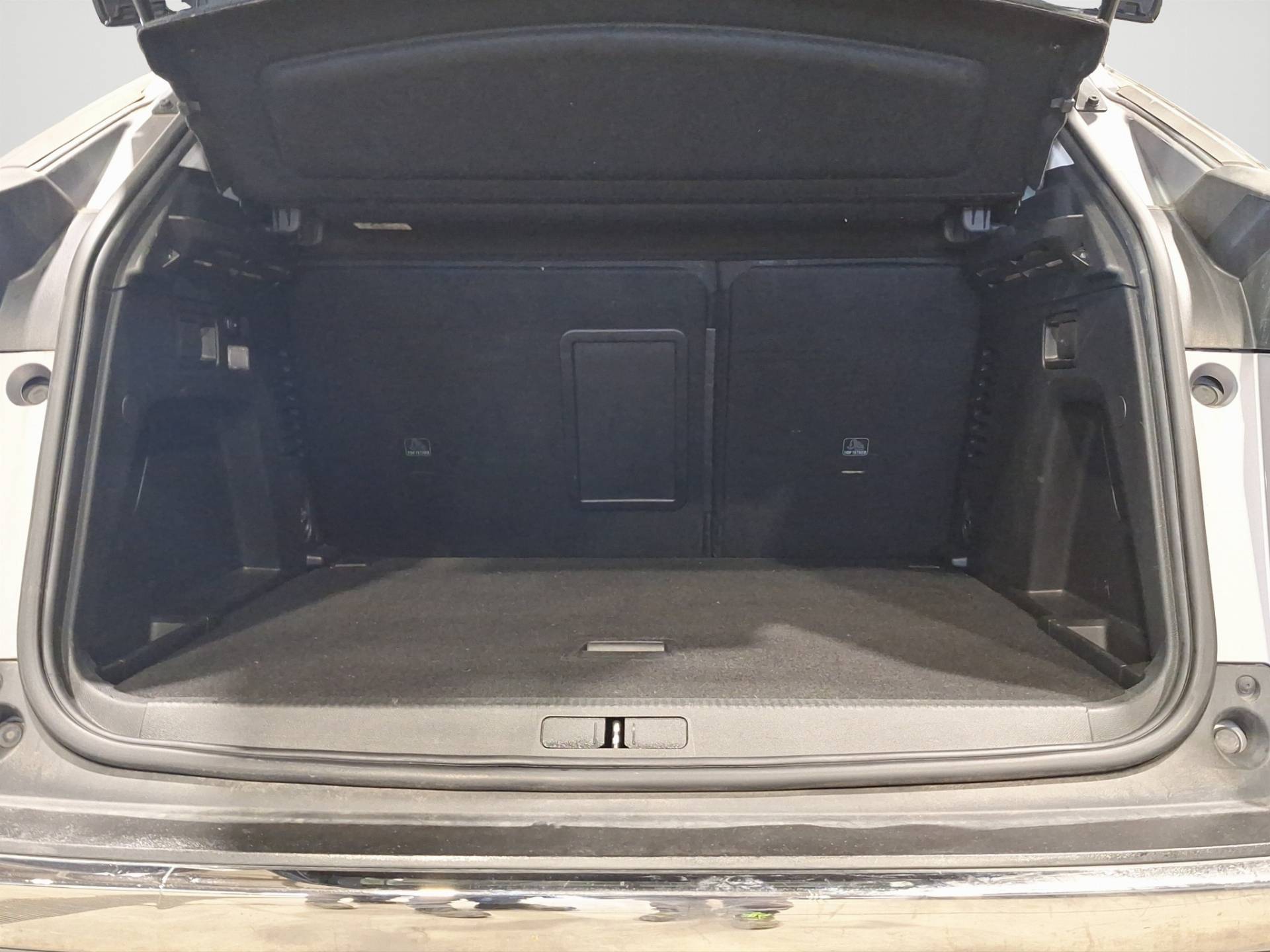 PEUGEOT 3008 - Foto 18