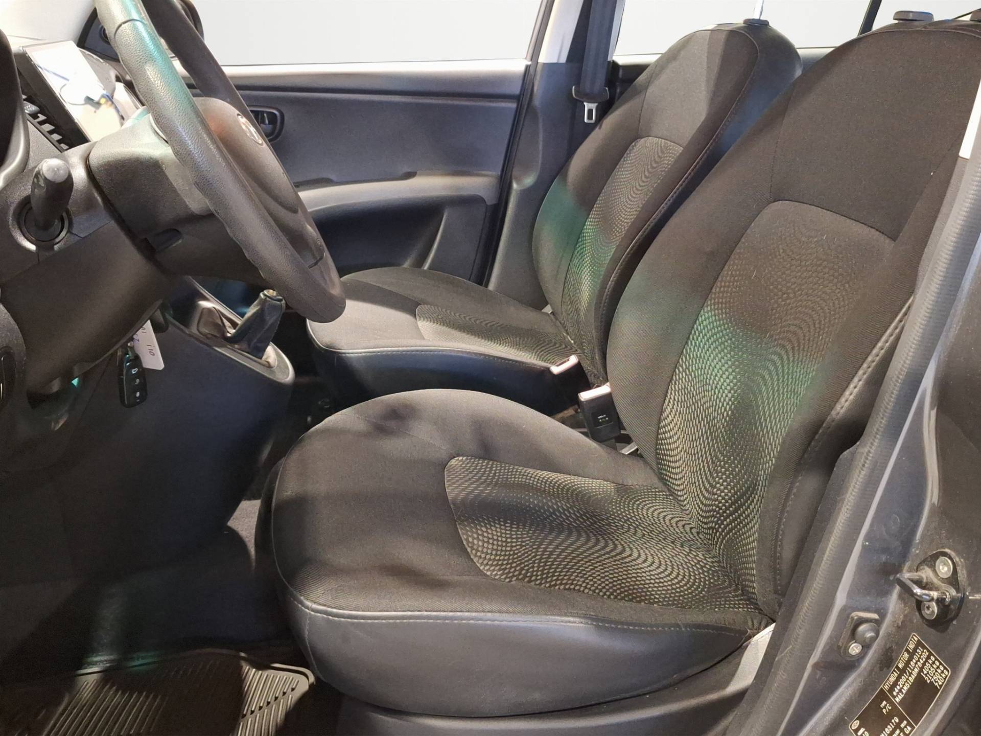 HYUNDAI I10 - Foto 7