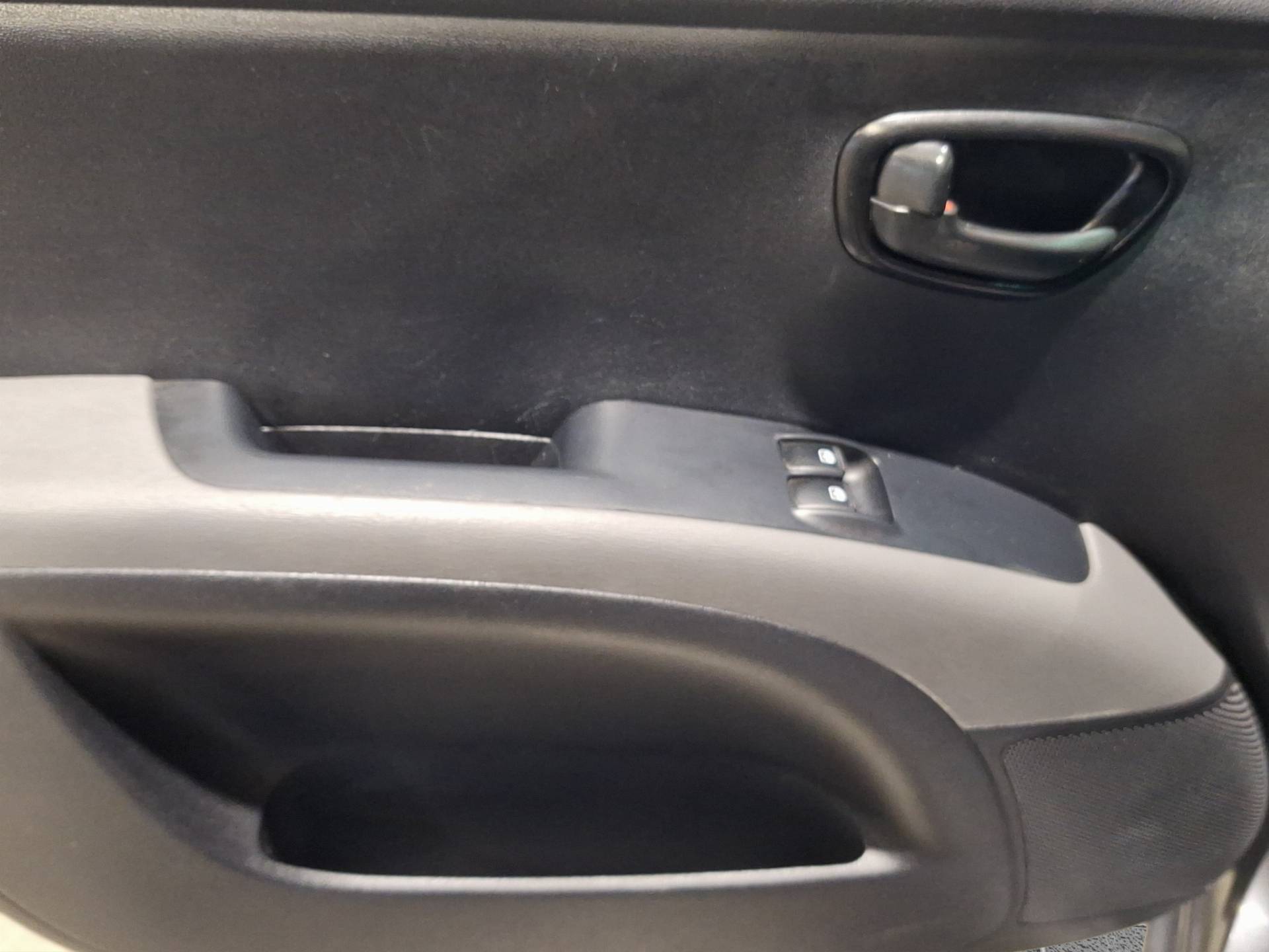 HYUNDAI I10 - Foto 8