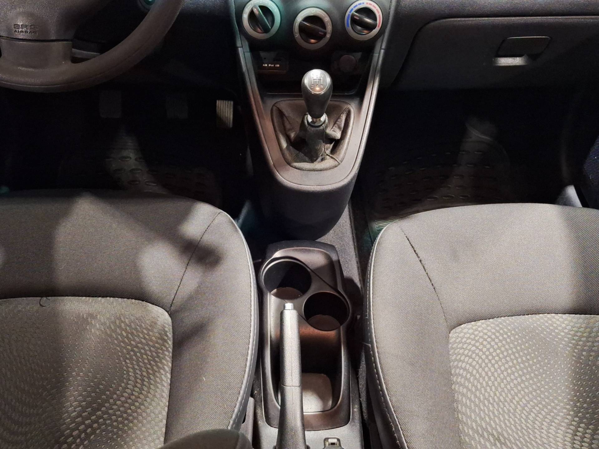 HYUNDAI I10 - Foto 13