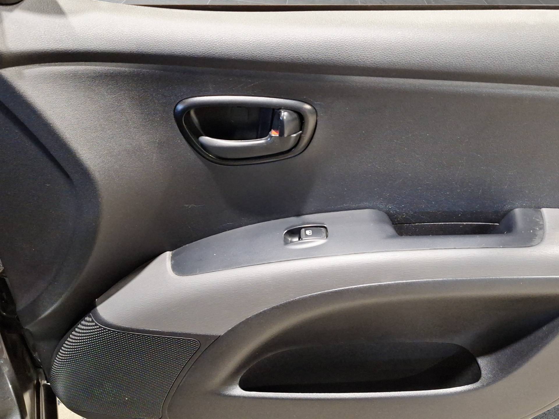 HYUNDAI I10 - Foto 16