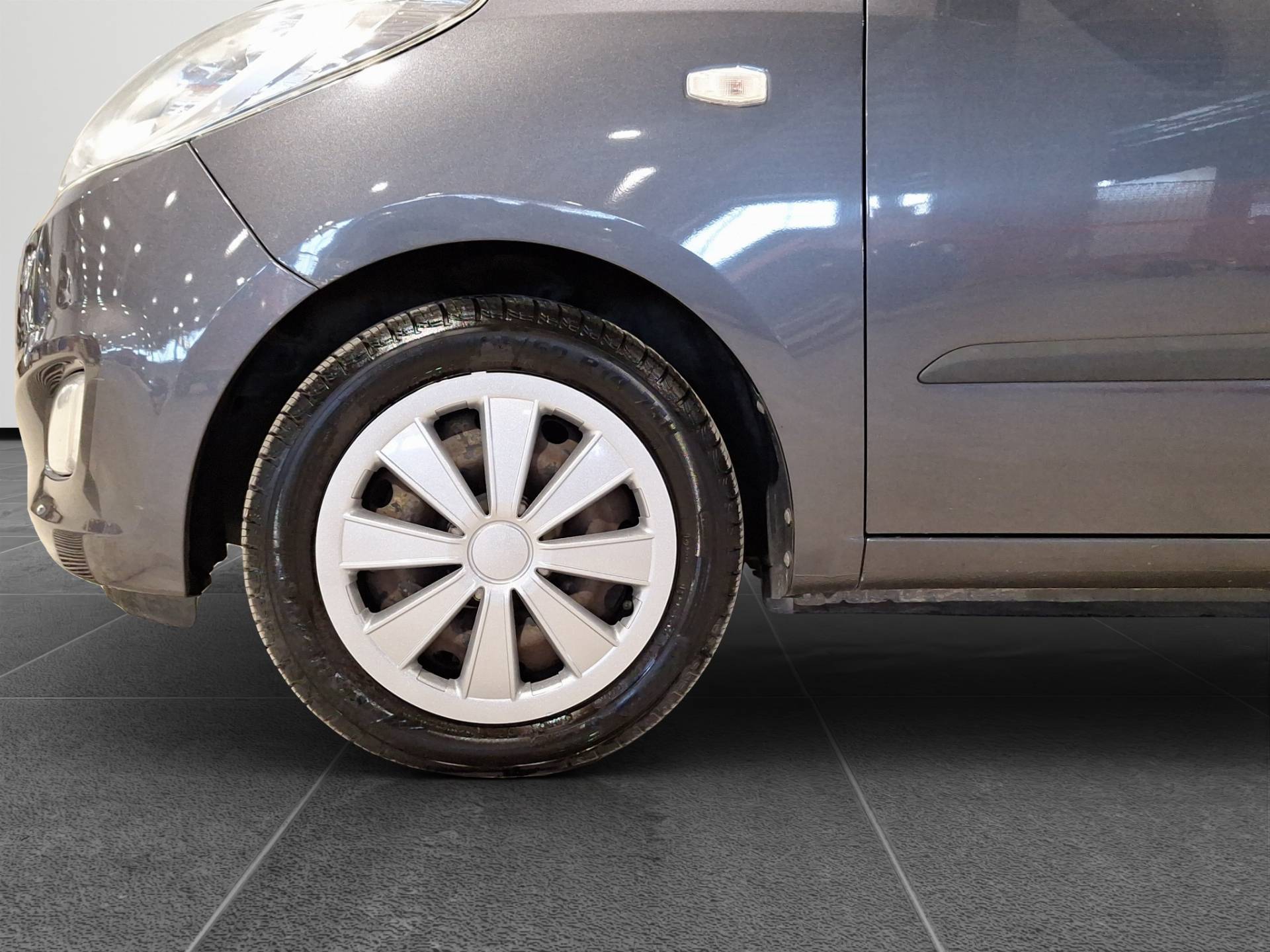 HYUNDAI I10 - Foto 19