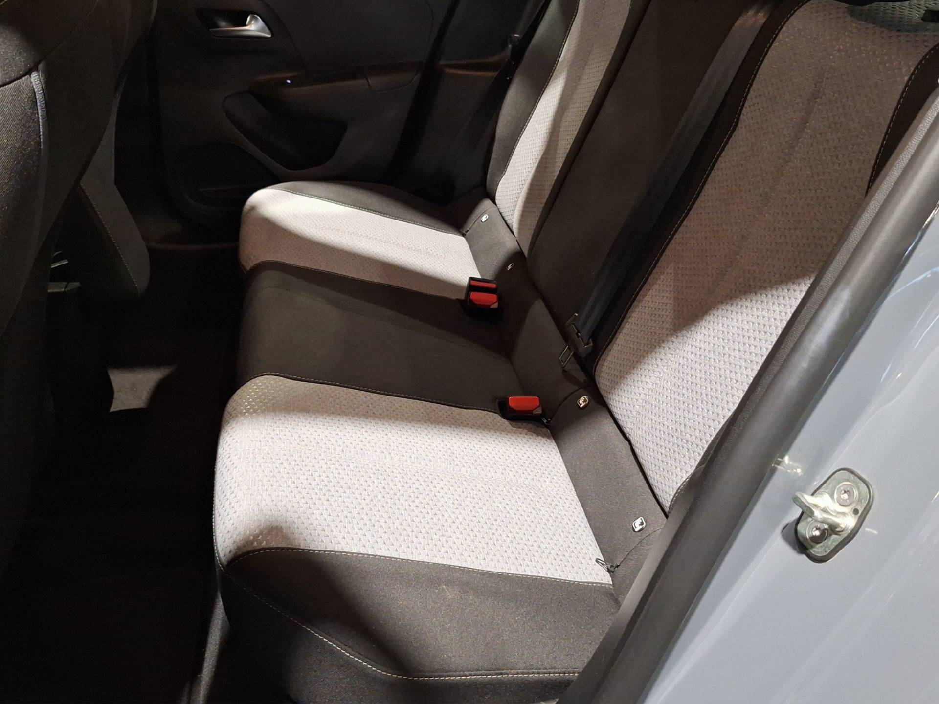 OPEL Corsa - Foto 11