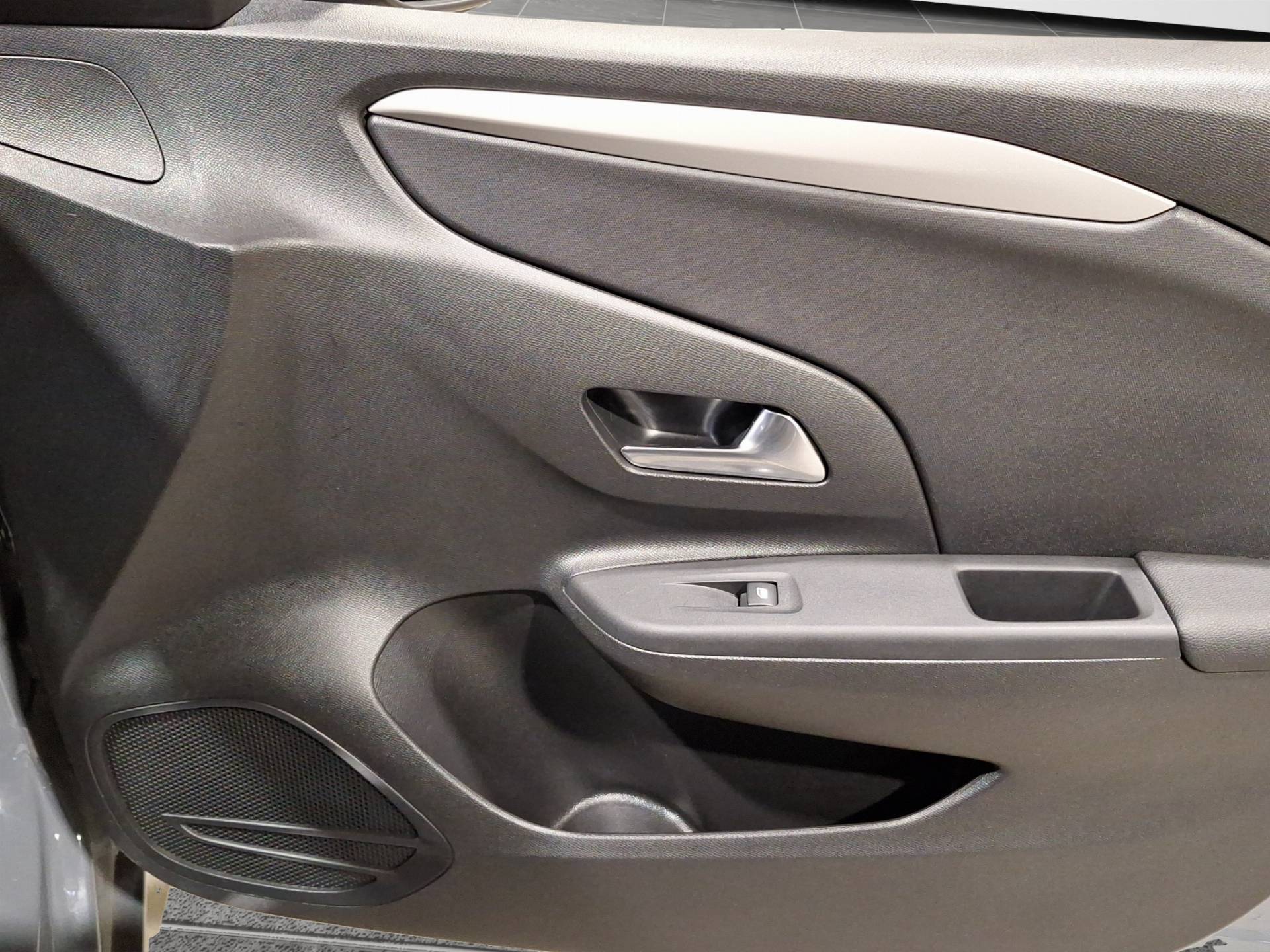 OPEL Corsa - Foto 16