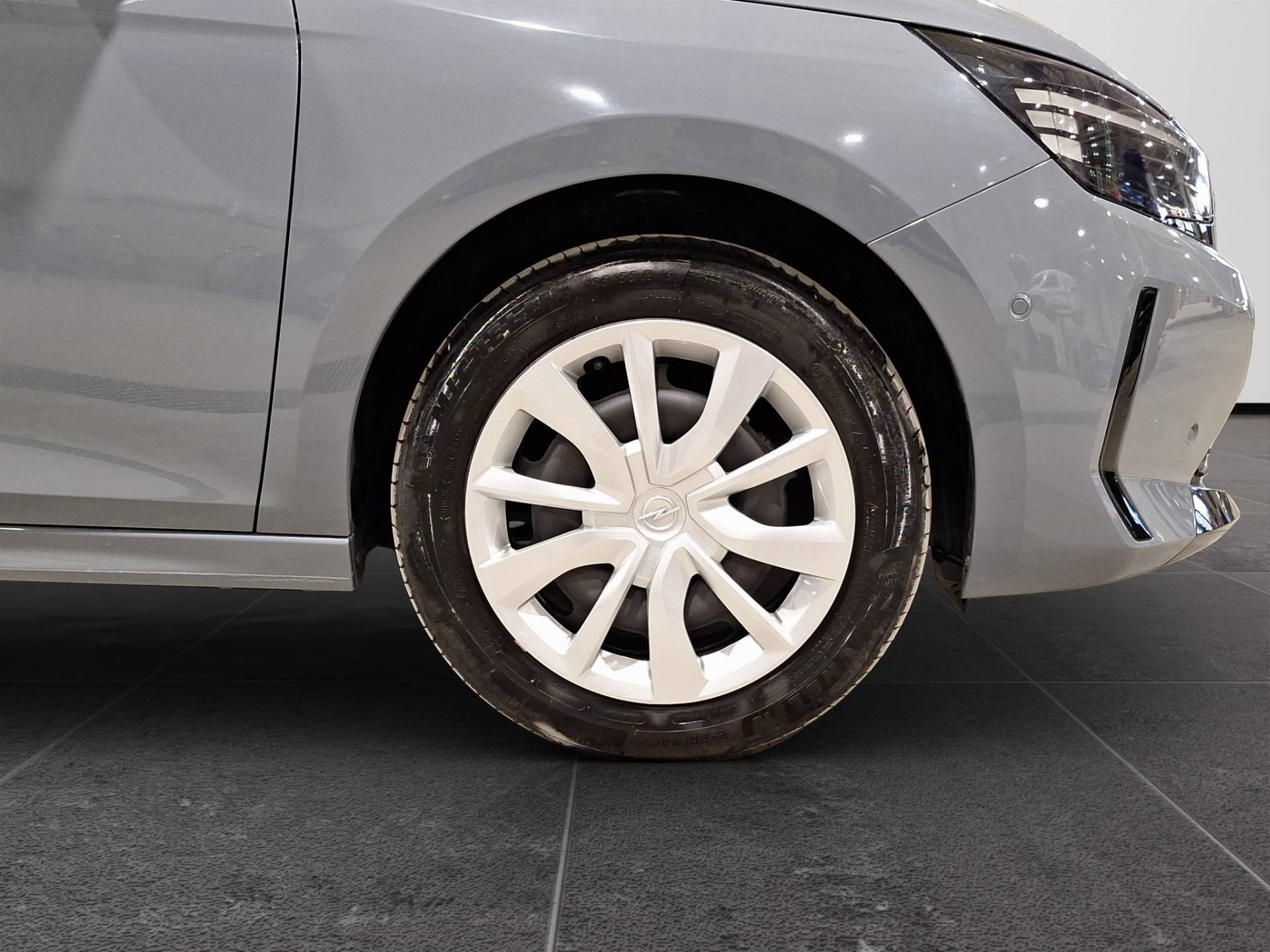 OPEL Corsa - Foto 22