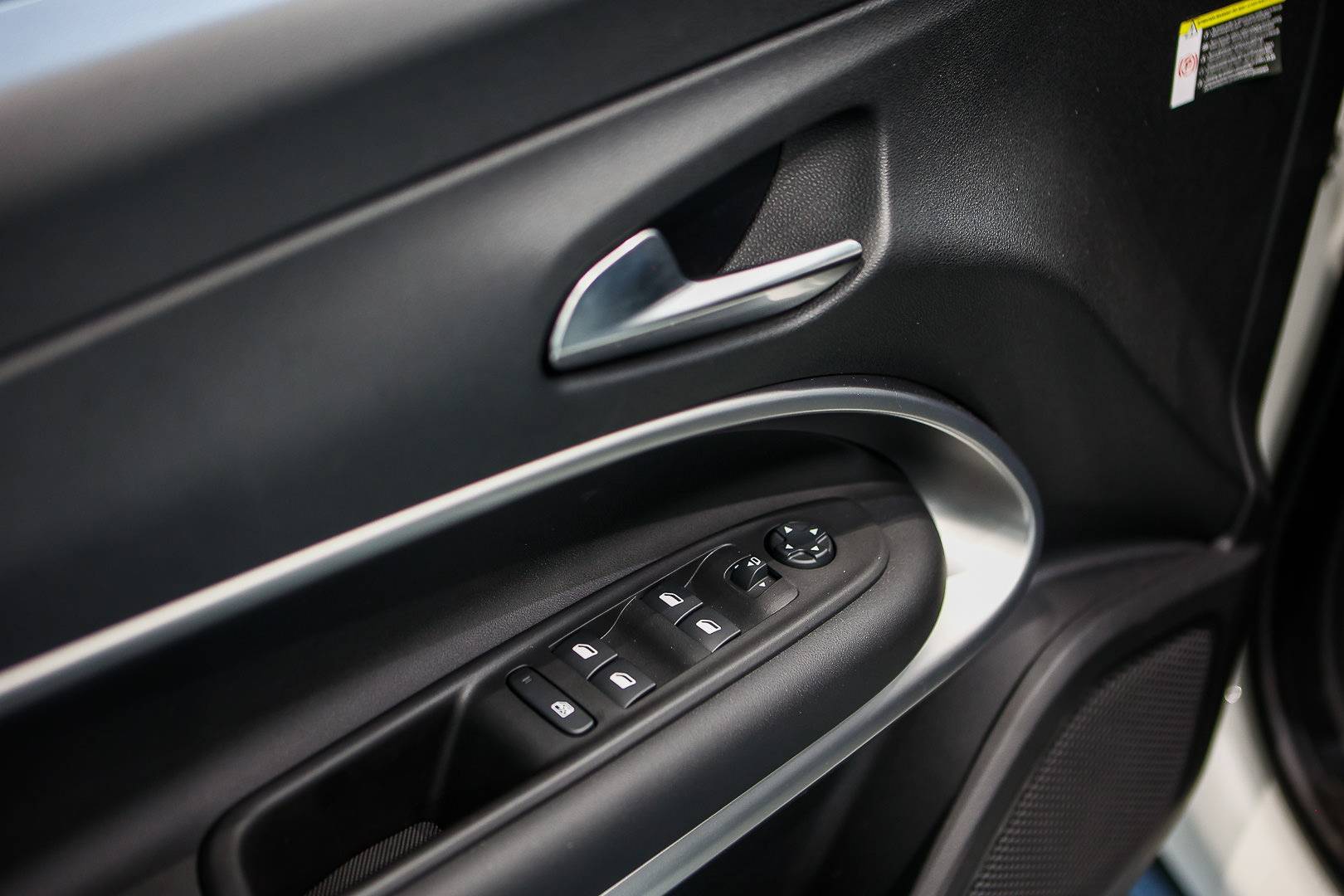 JEEP Avenger - Foto 10