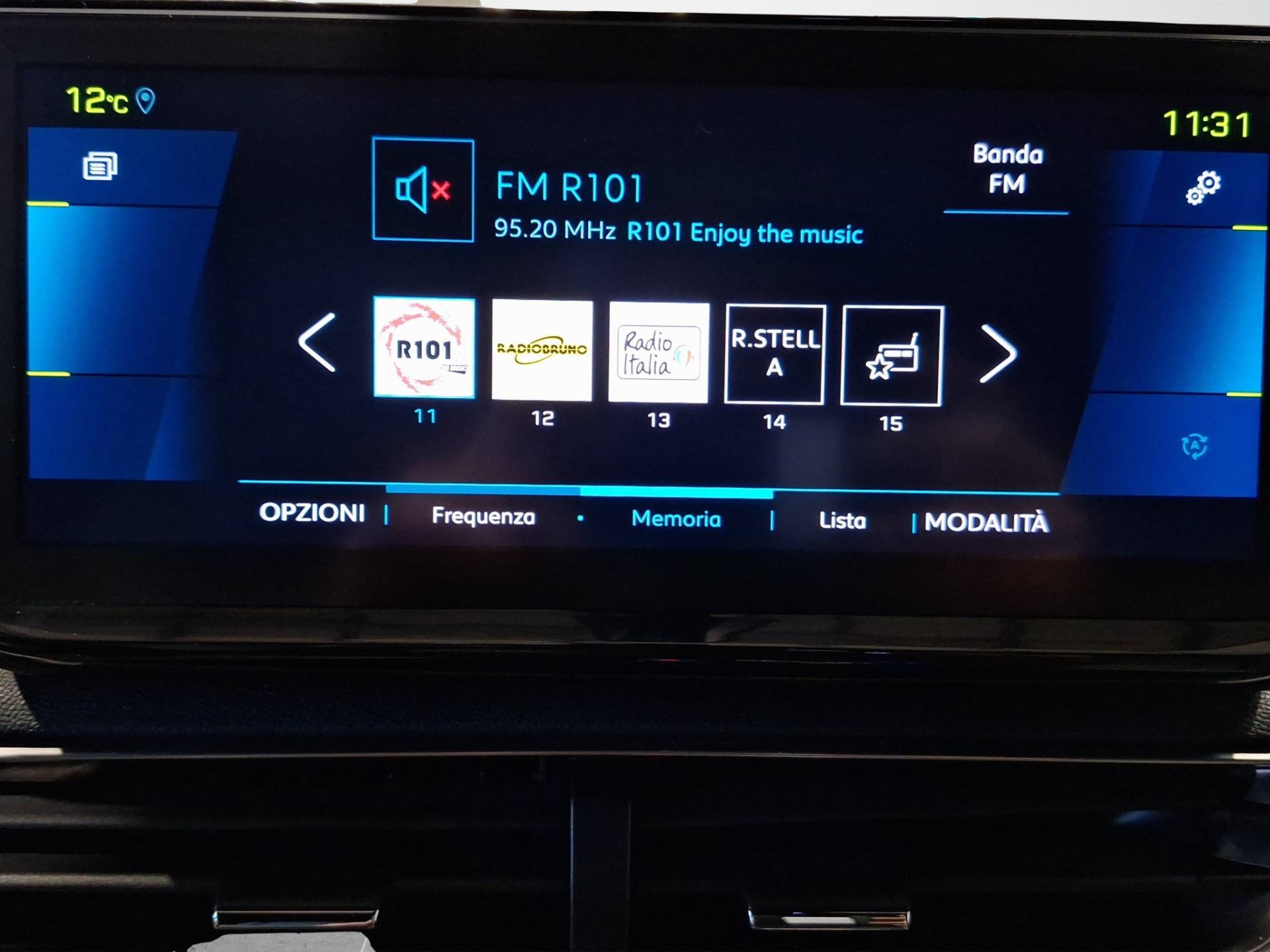 PEUGEOT 3008 - Foto 14