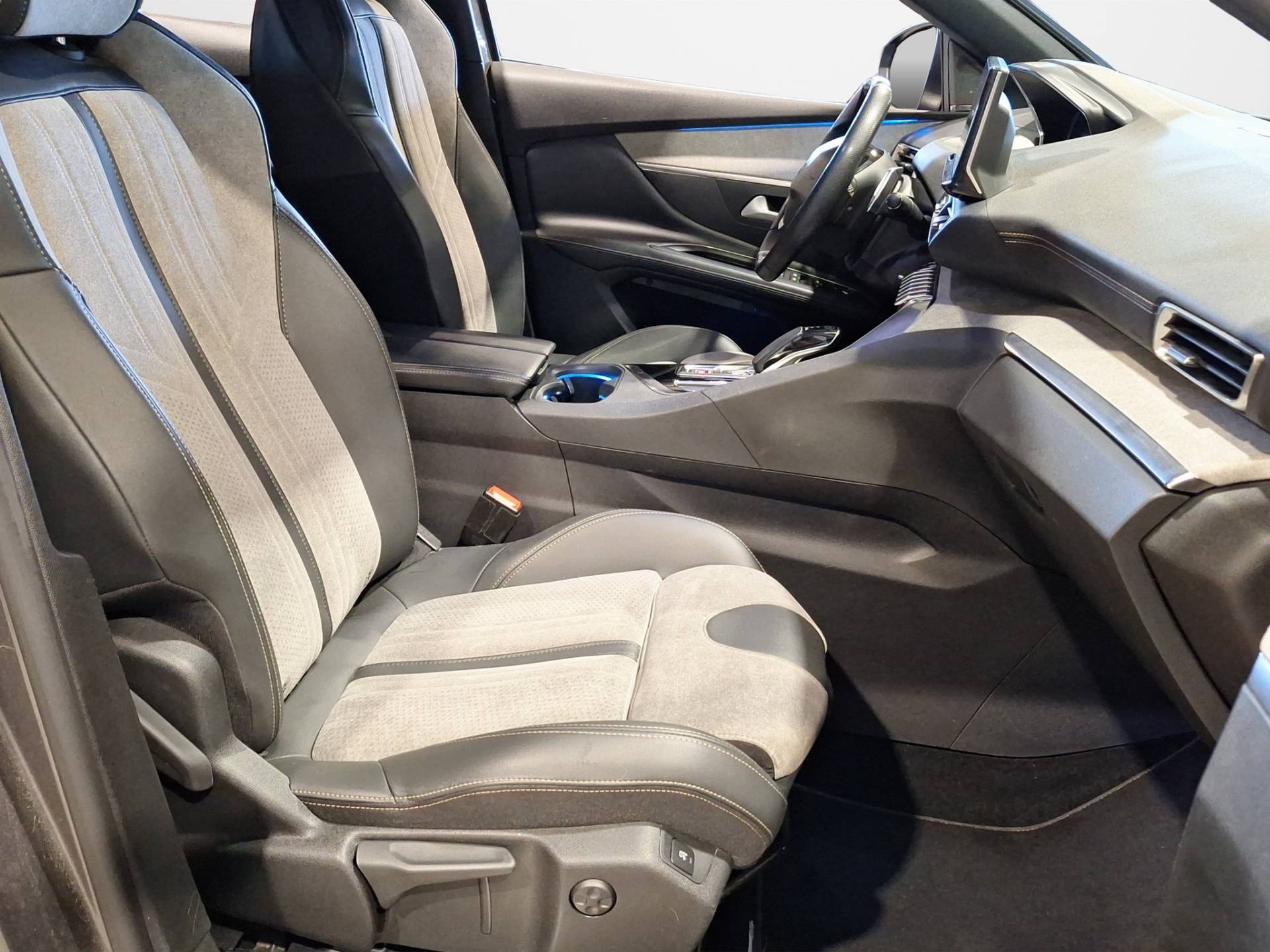 PEUGEOT 3008 - Foto 15