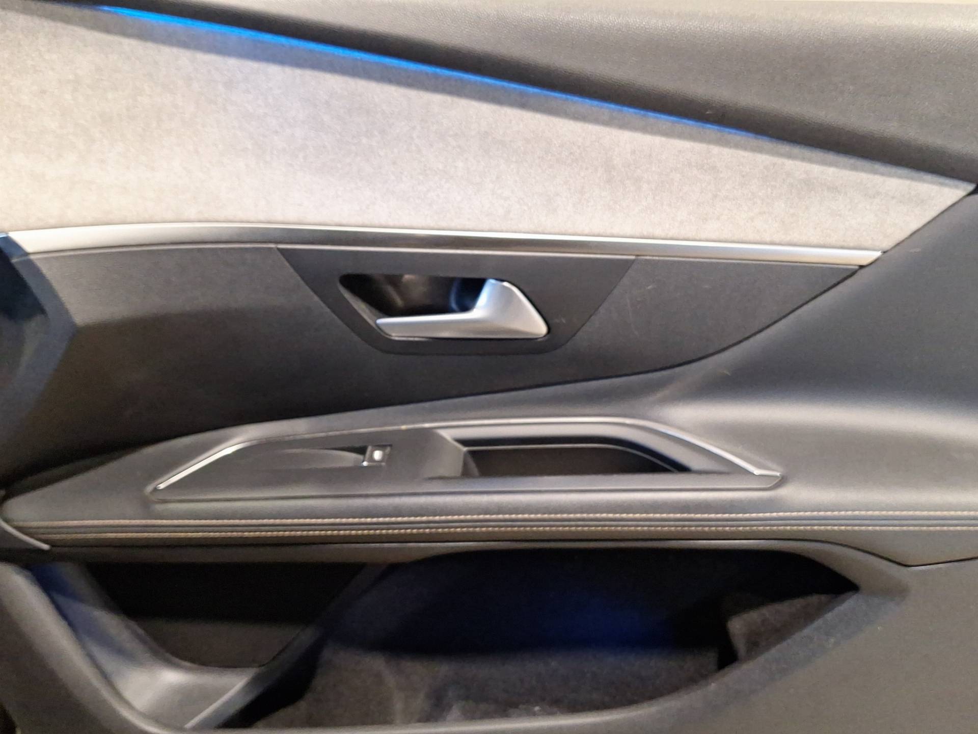 PEUGEOT 3008 - Foto 16