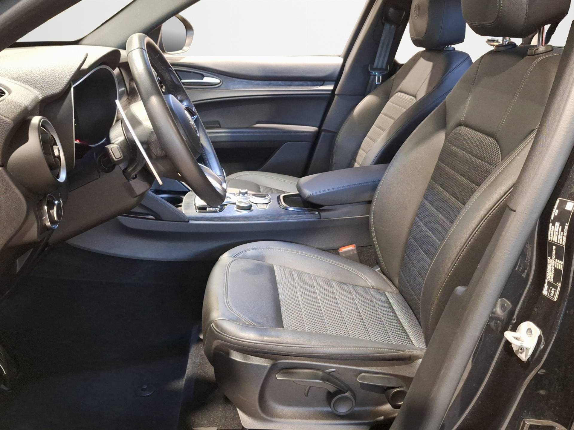 ALFA ROMEO Stelvio - Foto 7