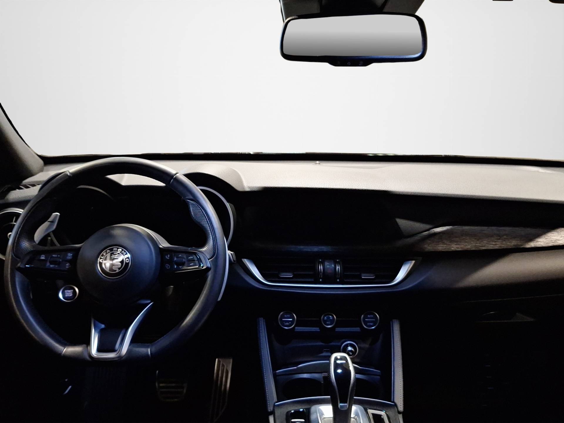 ALFA ROMEO Stelvio - Foto 12