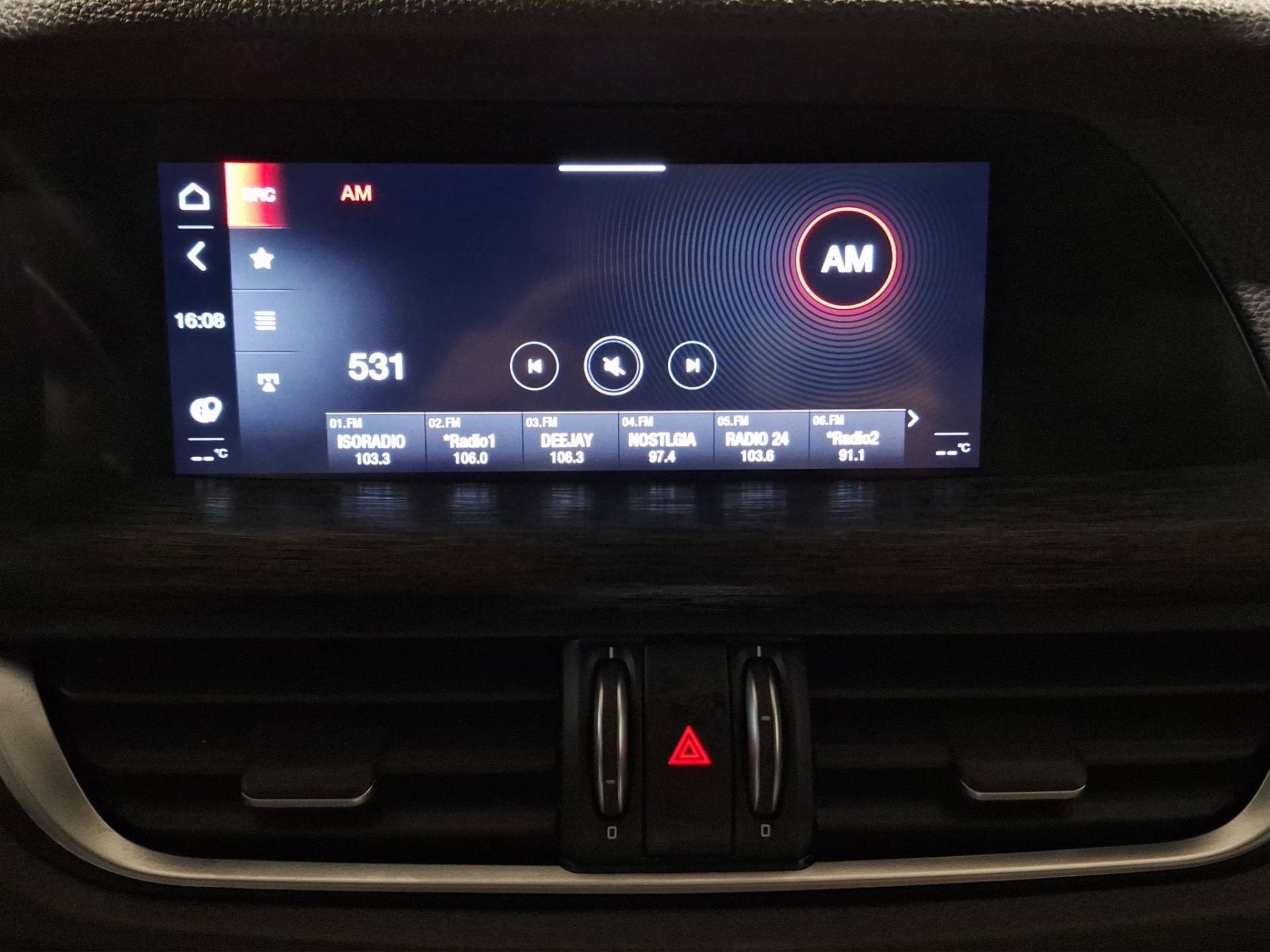 ALFA ROMEO Stelvio - Foto 14