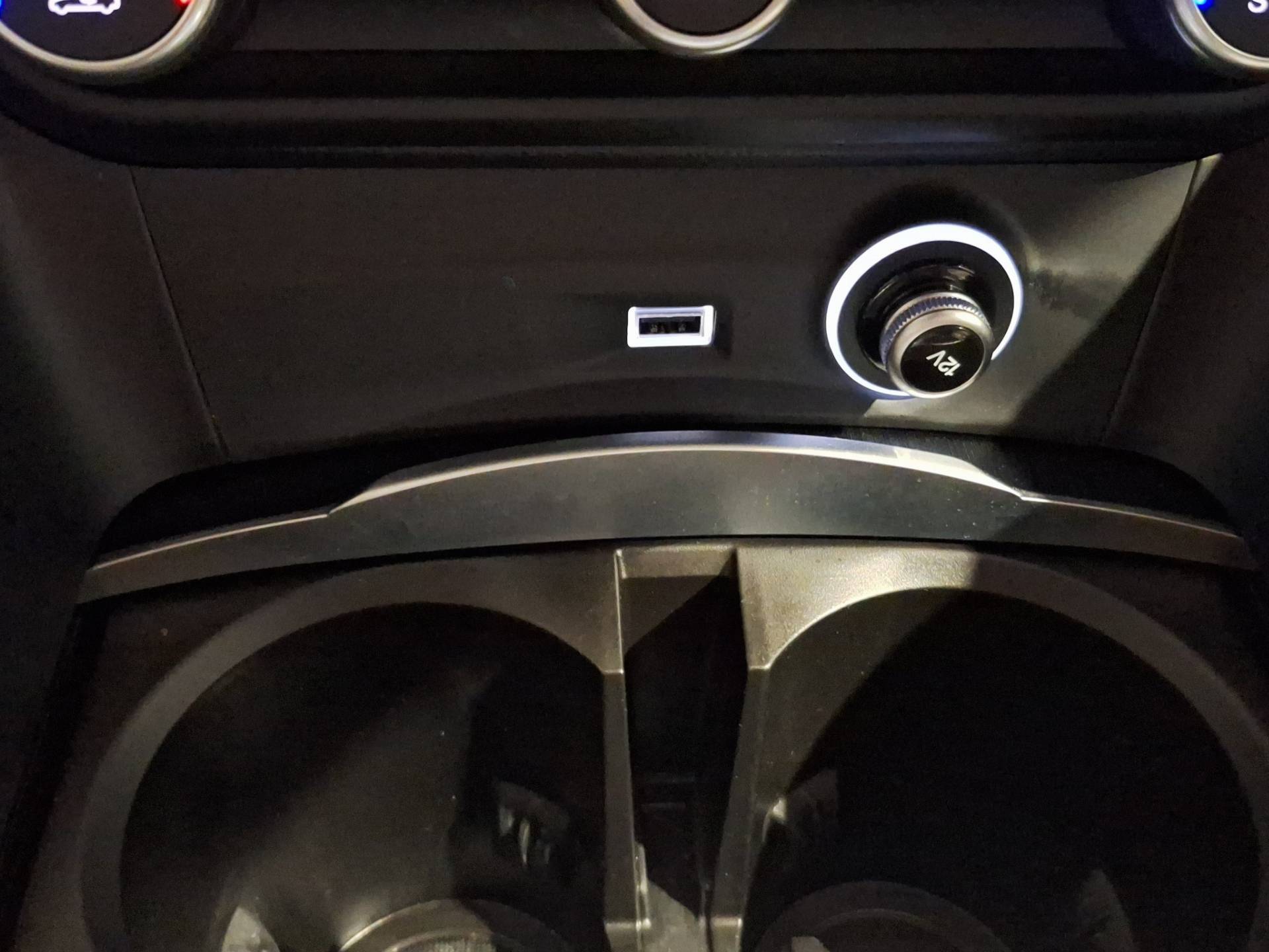 ALFA ROMEO Stelvio - Foto 25