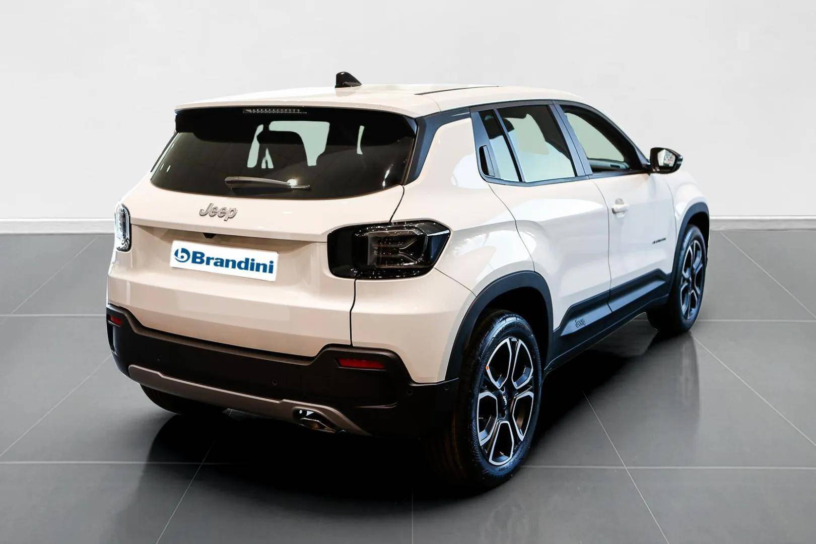 JEEP Avenger - Foto 8