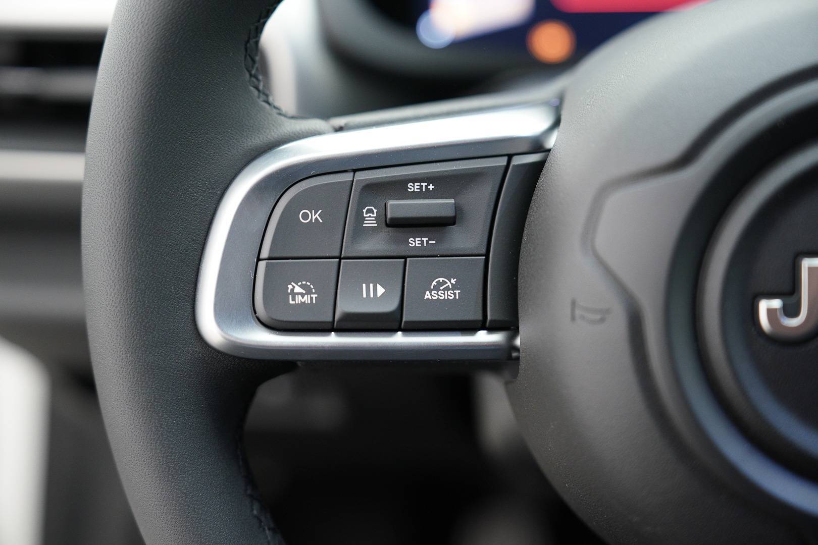 JEEP Avenger - Foto 12