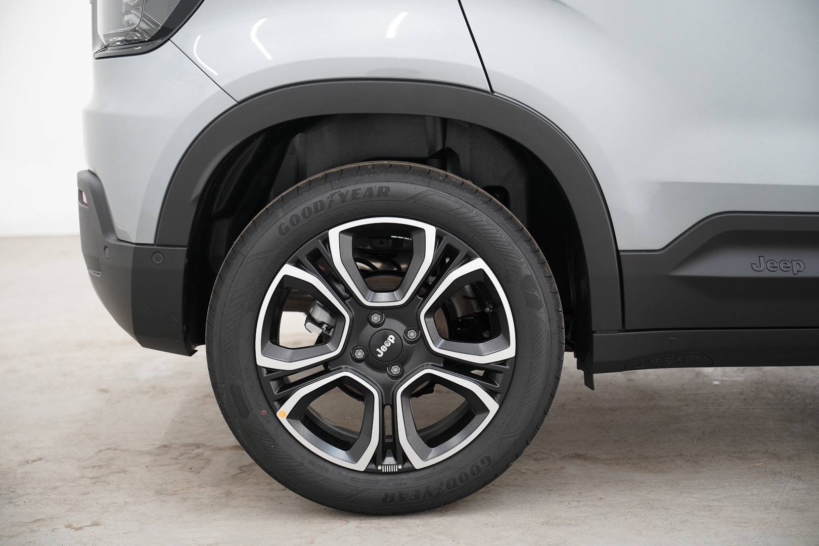 JEEP Avenger - Foto 7